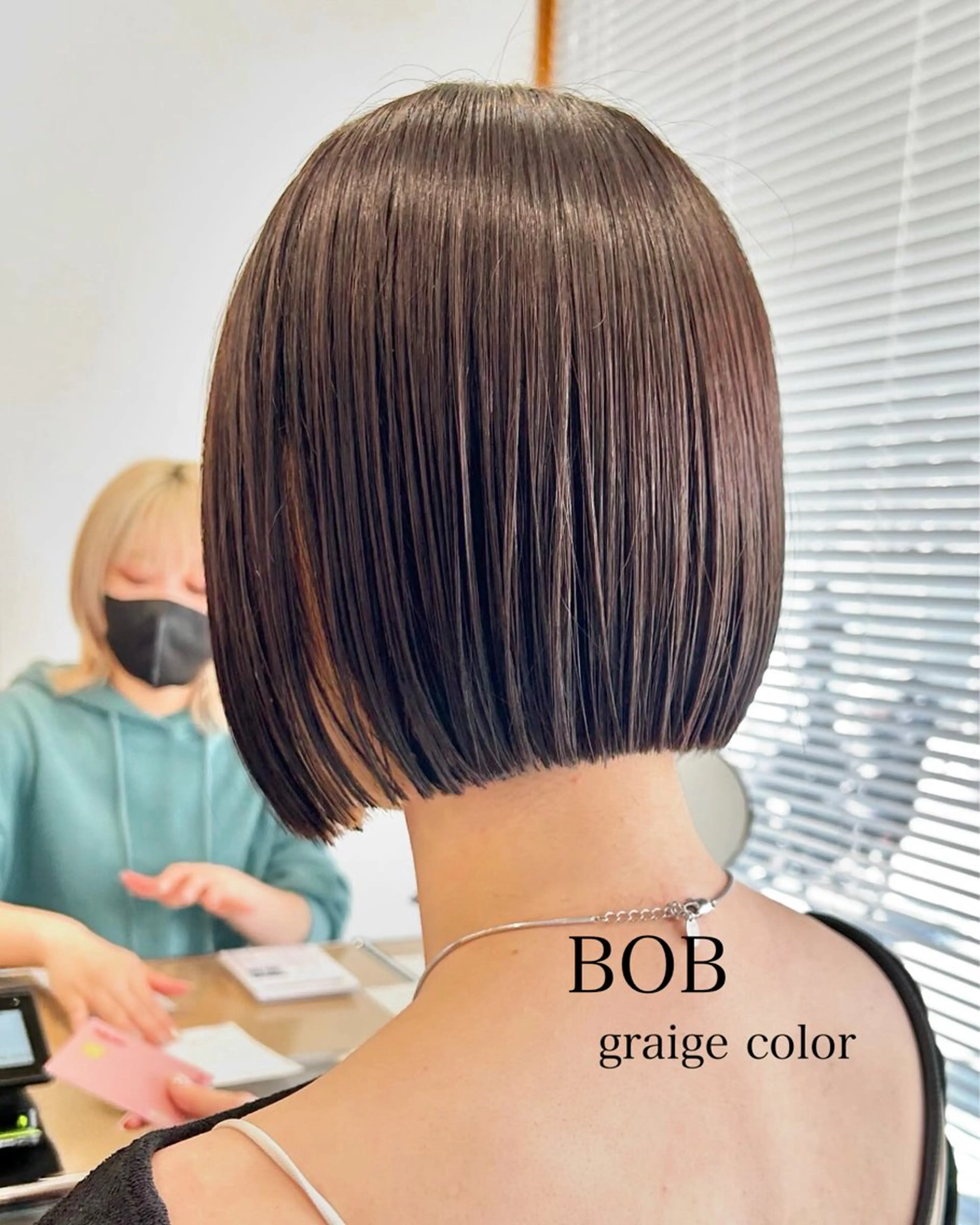 ショート カラー カット ヘアカラー トリートメント ぱつっとボブ/ 小野あかねのヘアスタイル