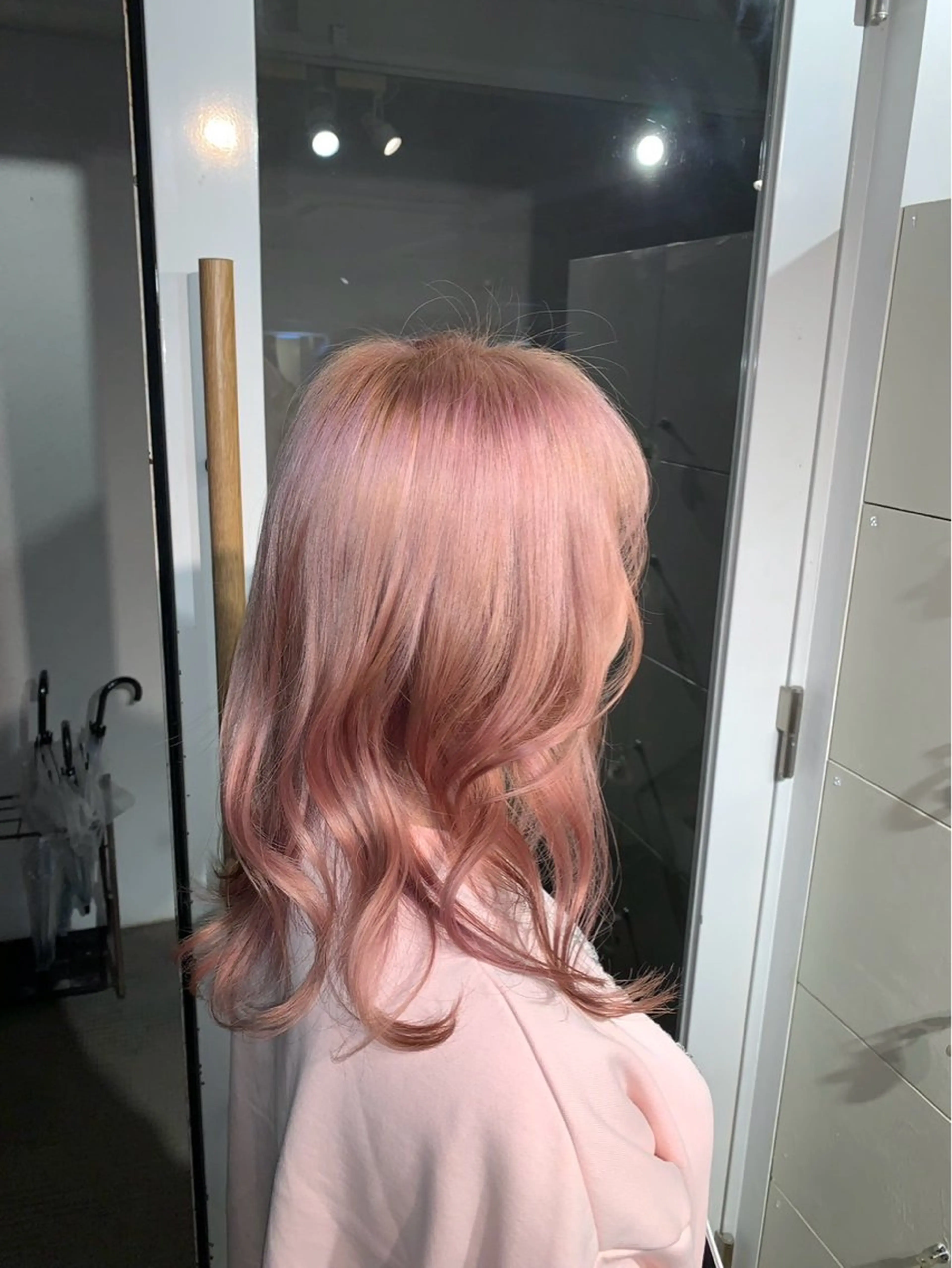 ブリーチリタッチ+オンカラー🎶の写真