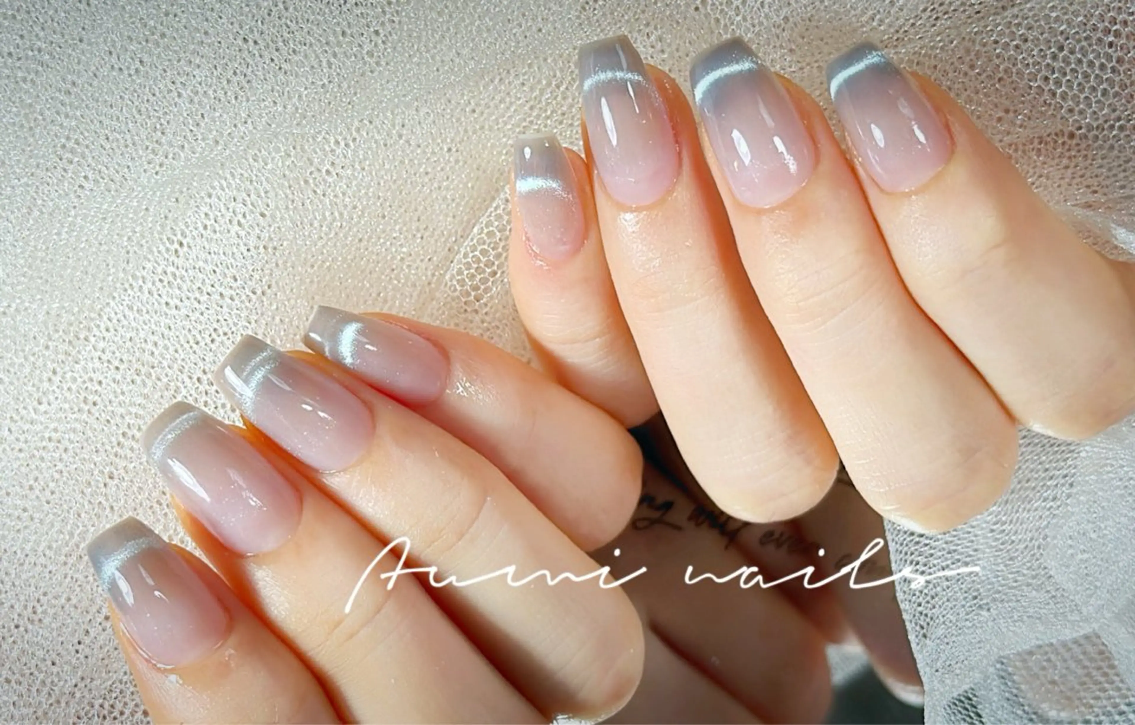 ネイル フレンチネイル マグネットネイル マグネットフレンチ YUMI ニュアンスnailsのネイルデザイン