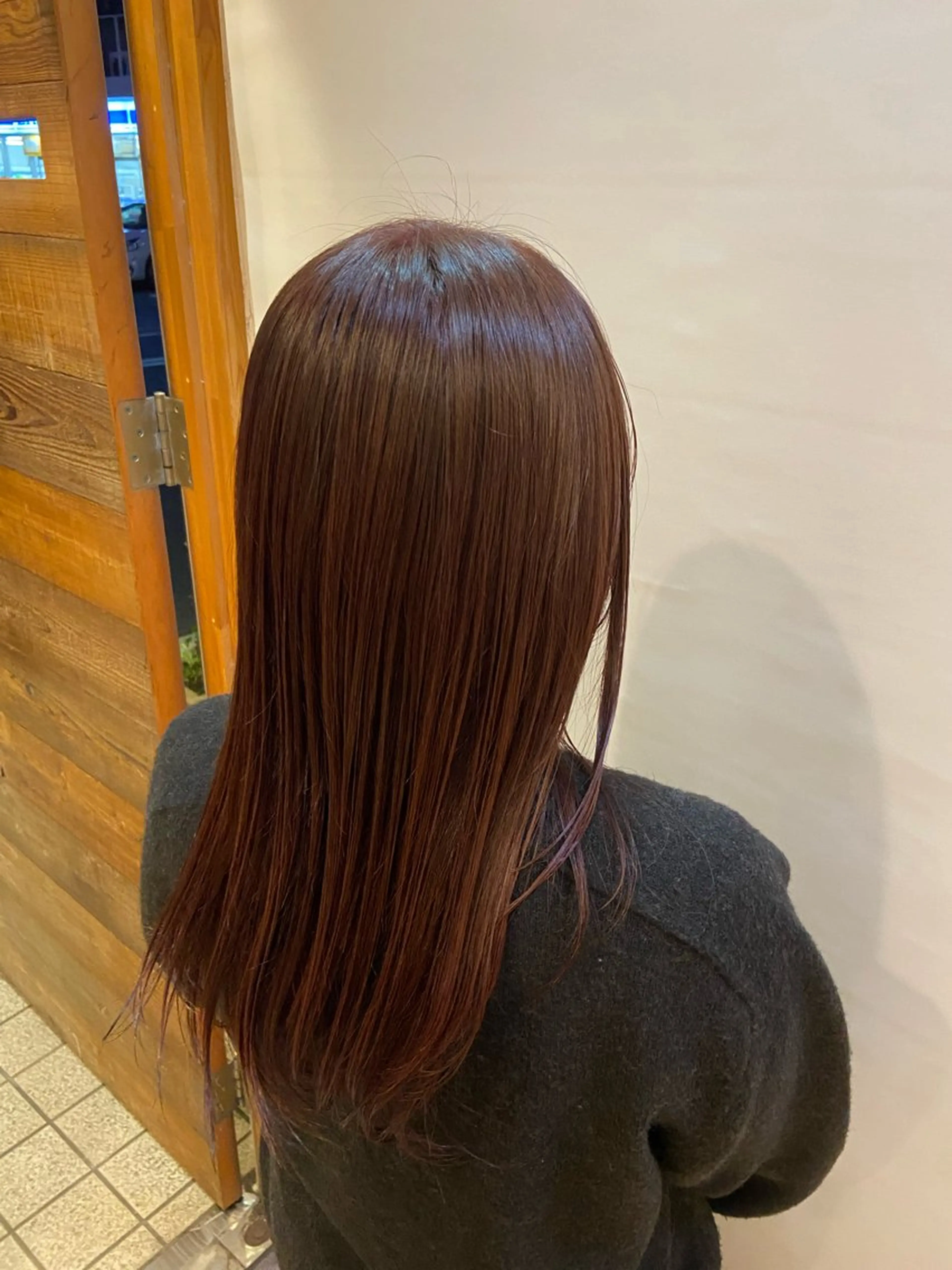 セミロング カラー 成田 海斗のヘアスタイル