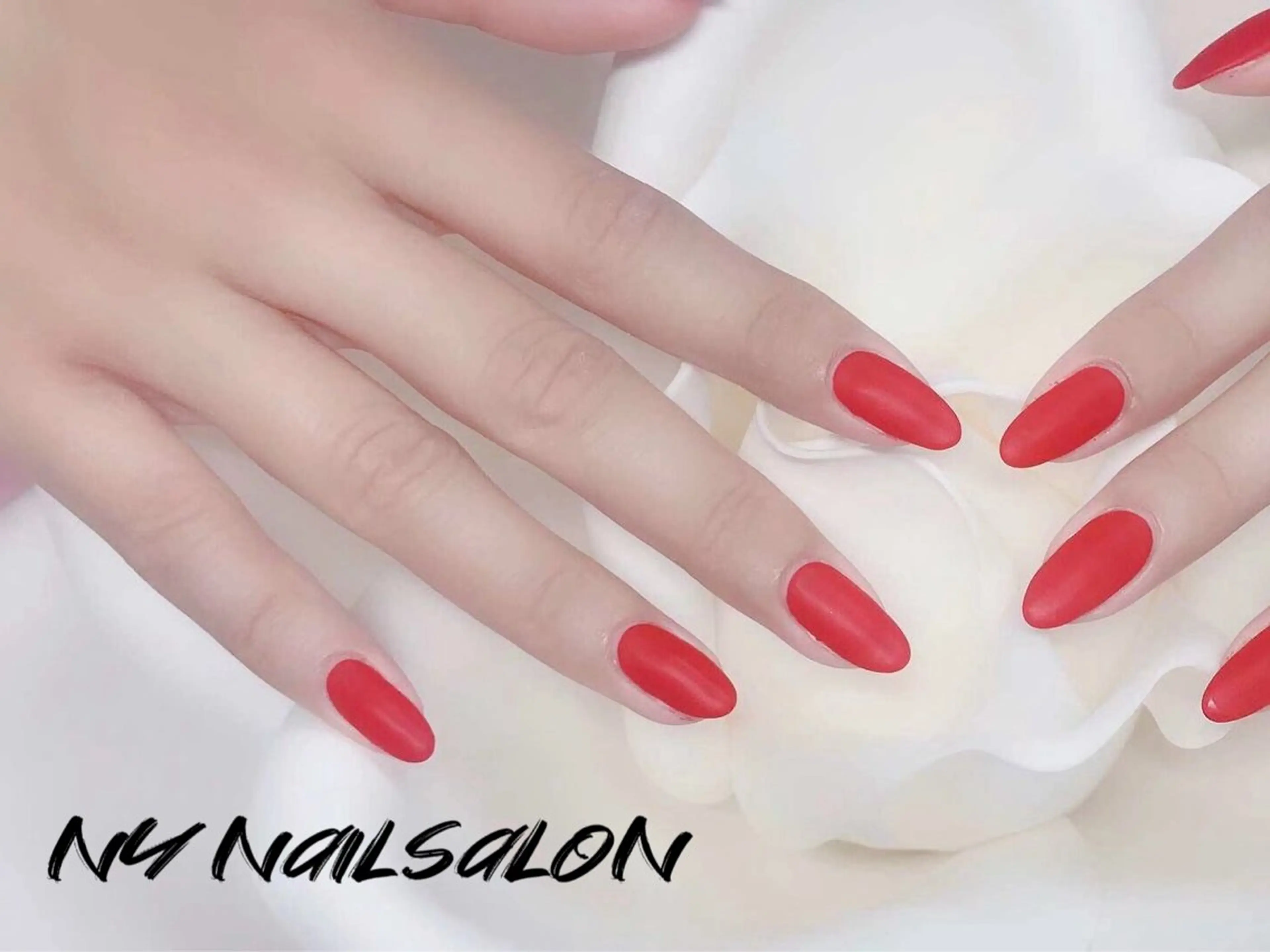 ネイル 長さ出し フットネイル フレンチネイル ジェルネイル ガーリー ハンドネイル フットネイル ハンドケア NYネイルサロン　千葉中央店所属・NYネイルサロン 千葉中央店のネイルデザイン