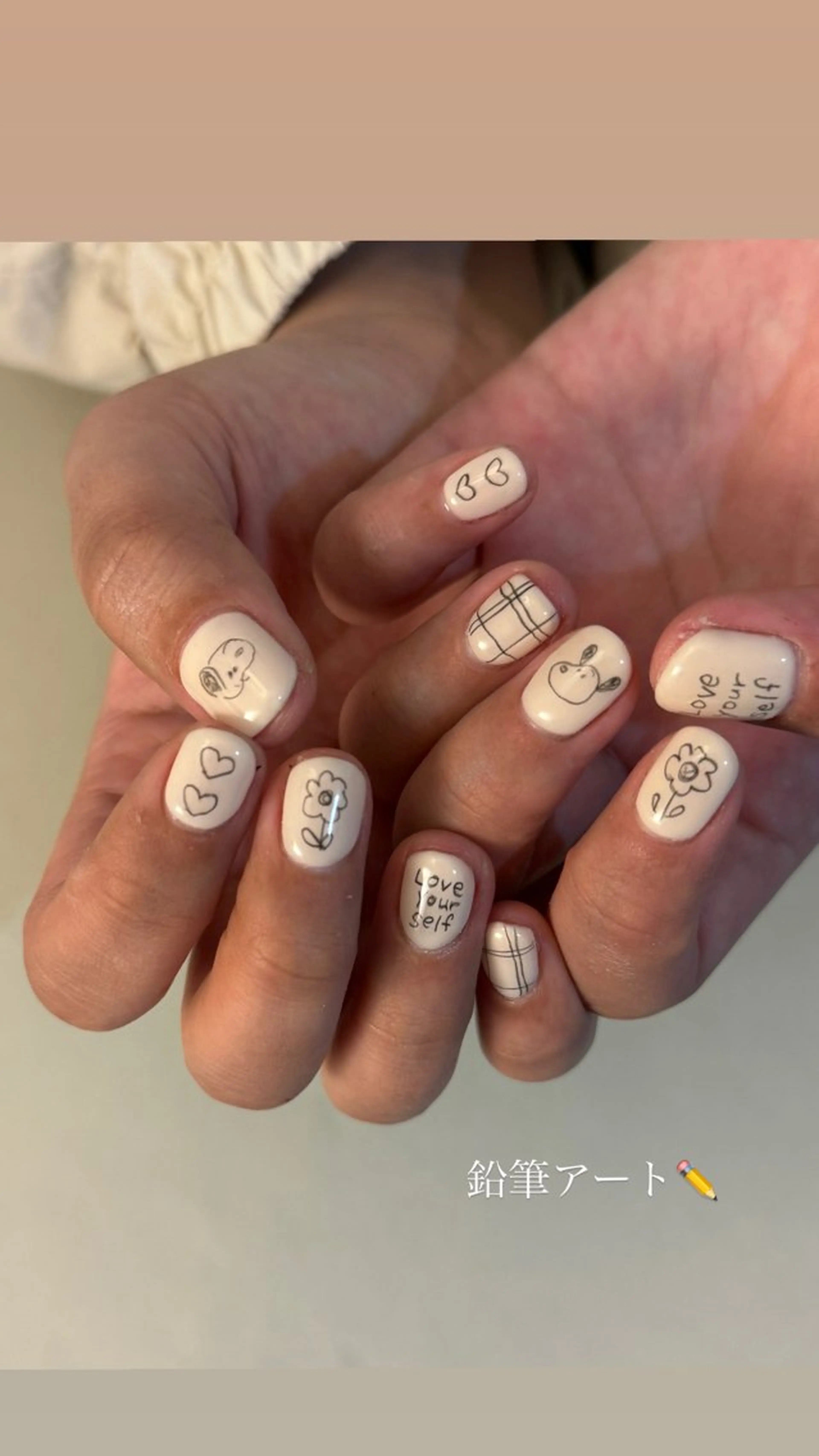 ネイル Lumos nails&eyelashes桜川店所属・Lumos hirocoのネイルデザイン