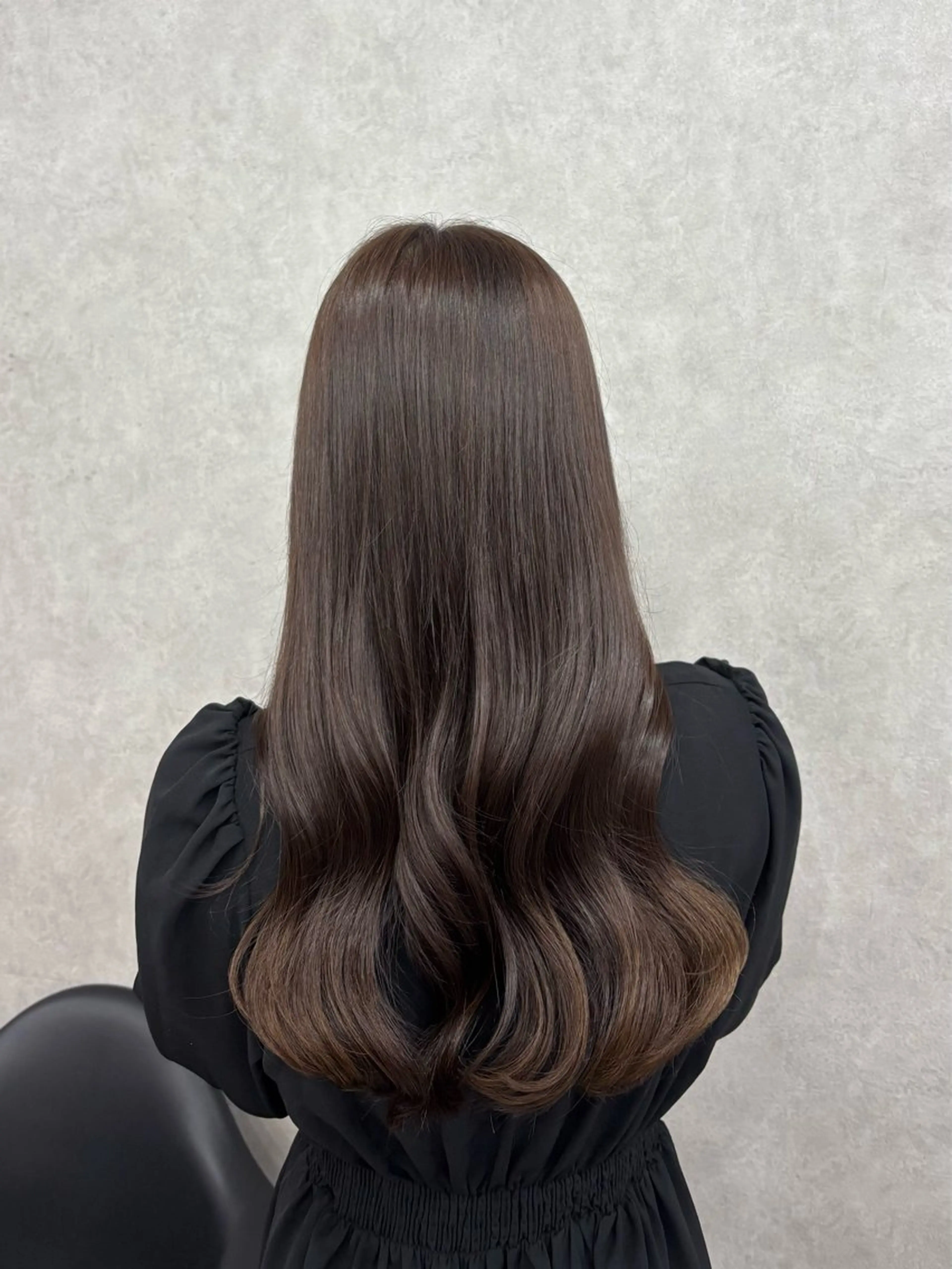 ロング カラー 倉澤 愛理のヘアスタイル