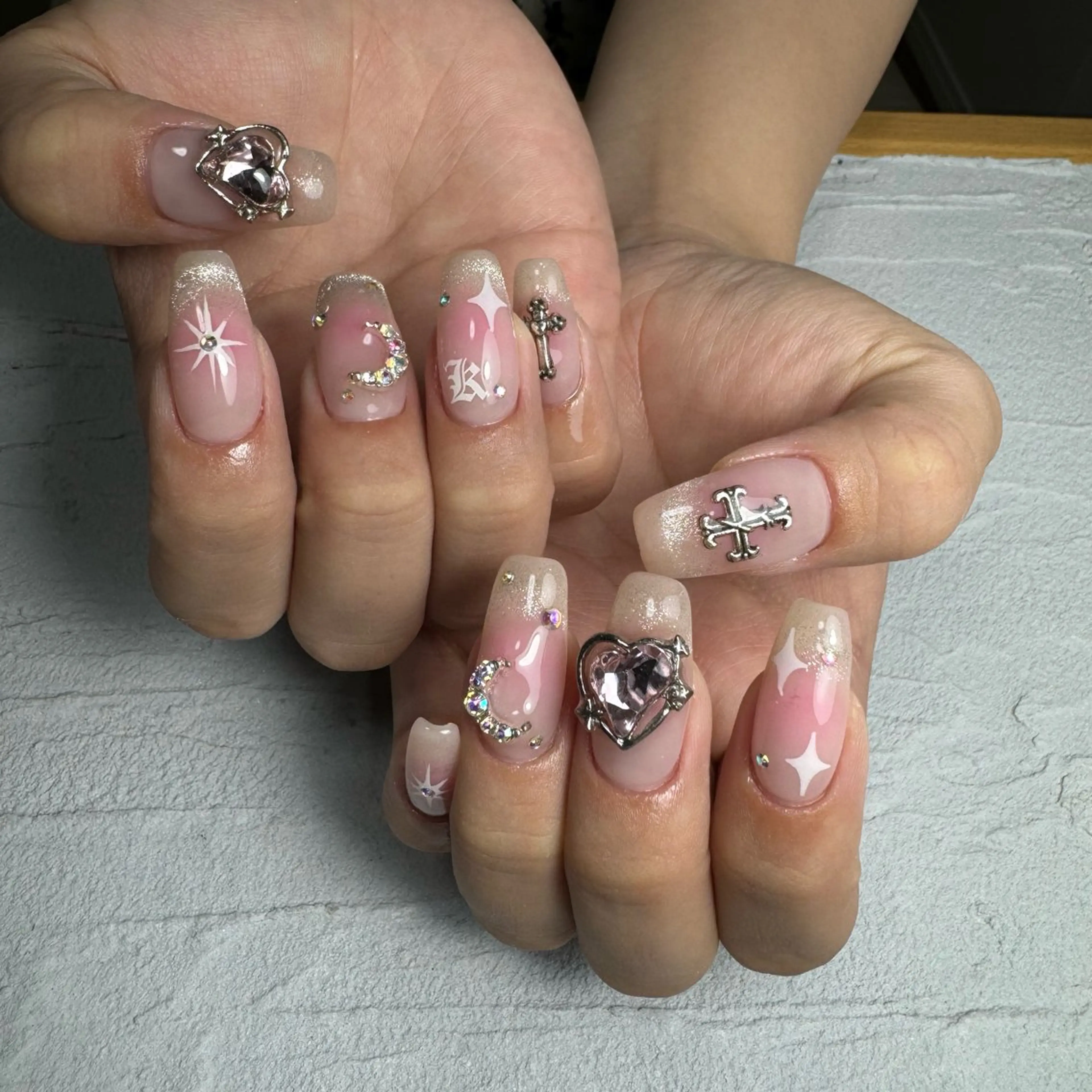 ネイル ハンドネイル Re:Smil所属・☺︎ NOZOMI☺︎のネイルデザイン