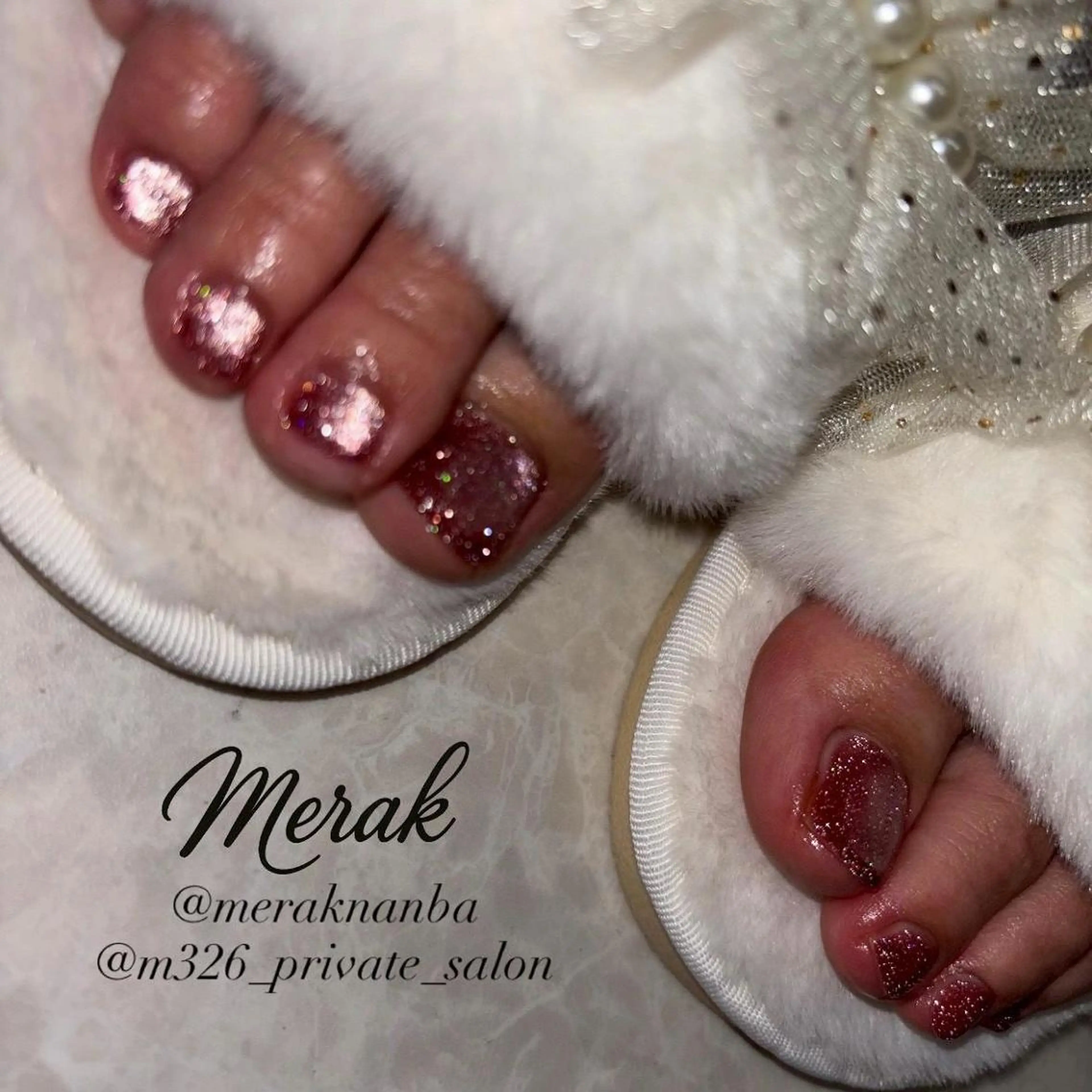 ネイル オーロラネイル ボルドー クリアネイル フラッシュネイル フットネイル Kurobuchi パラジェル長さだしのネイルデザイン