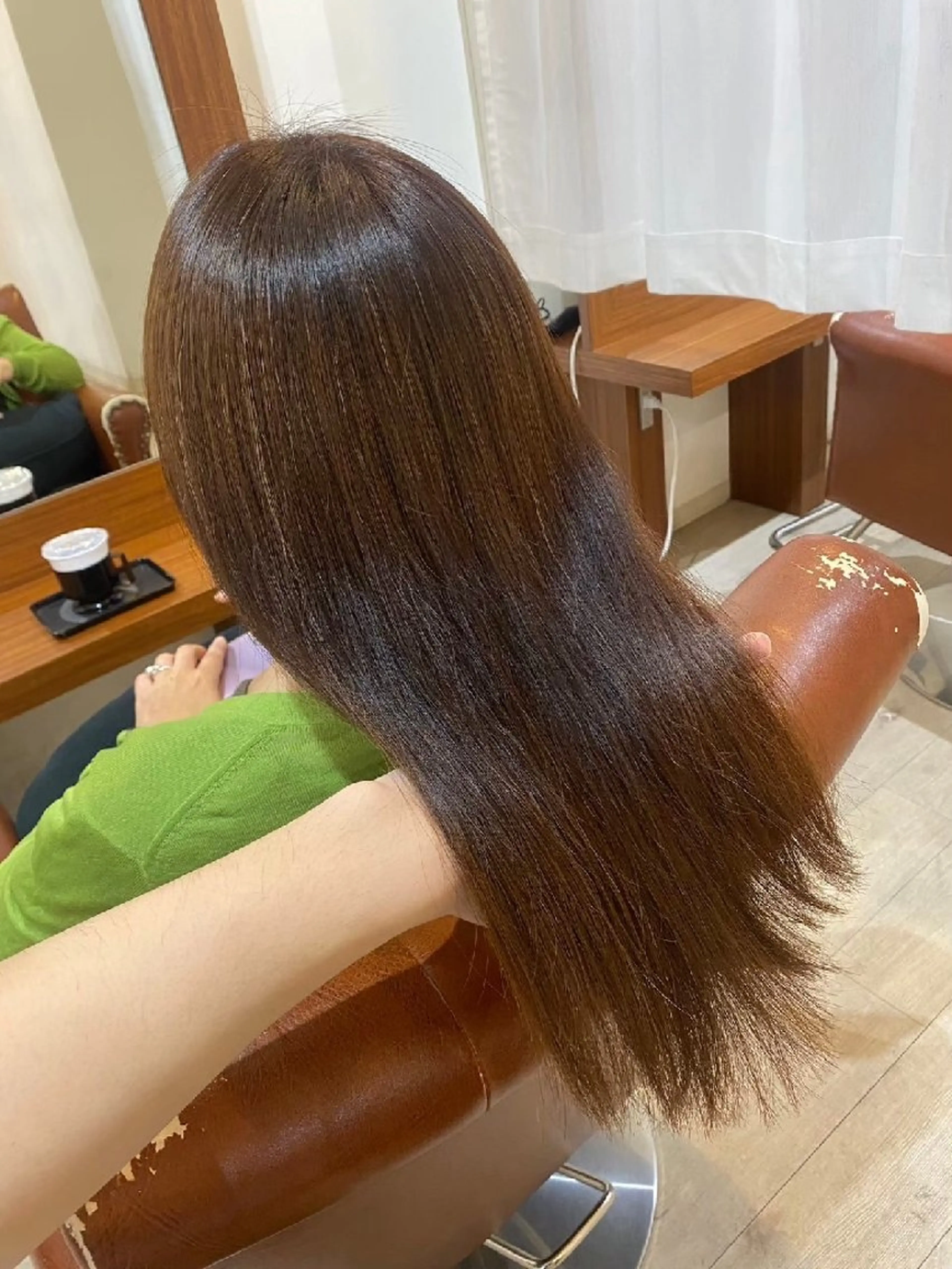 カラー 種子田 結理のヘアスタイル