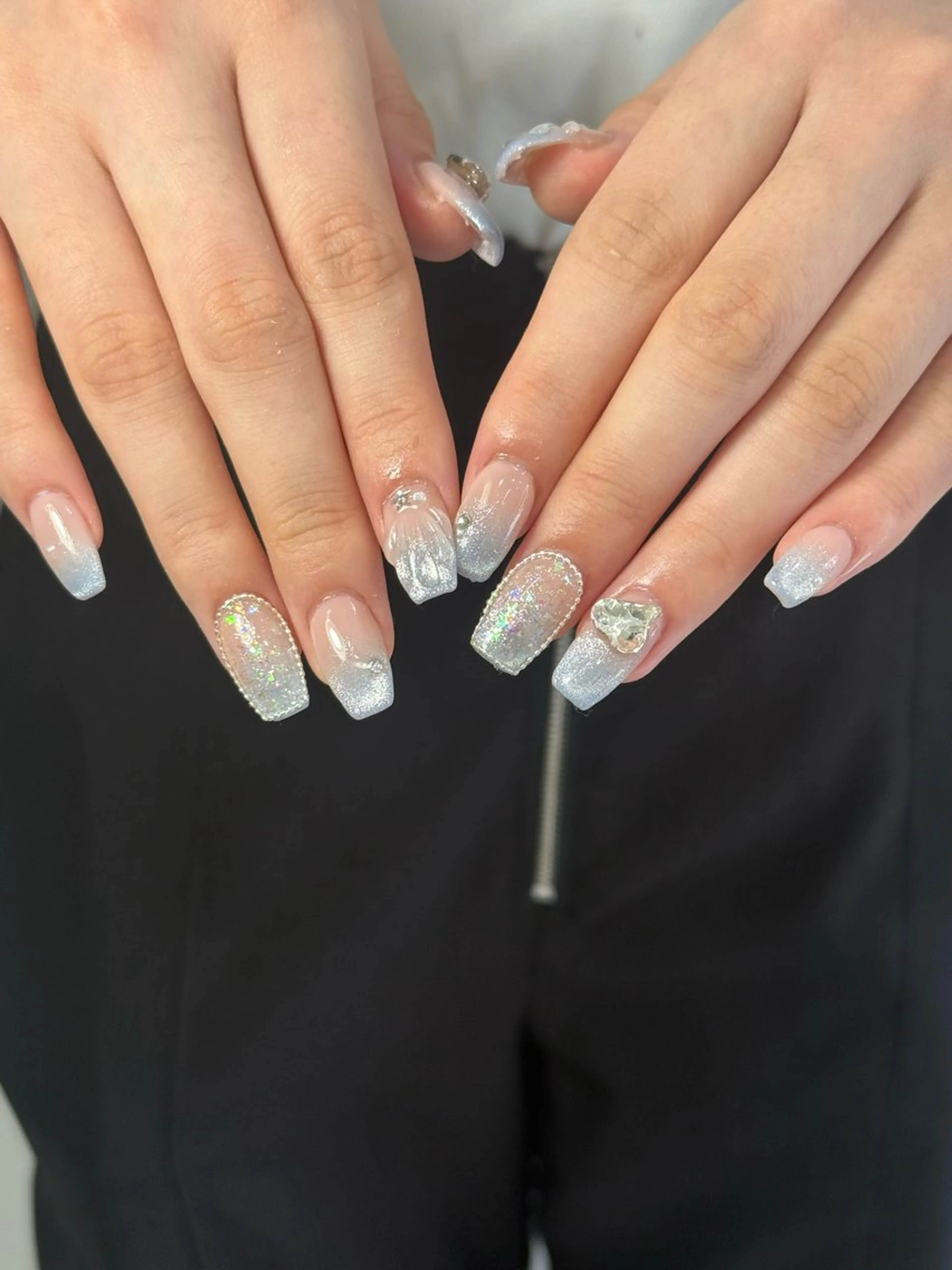 ネイル neouv所属・NEOUV_ mikuのネイルデザイン