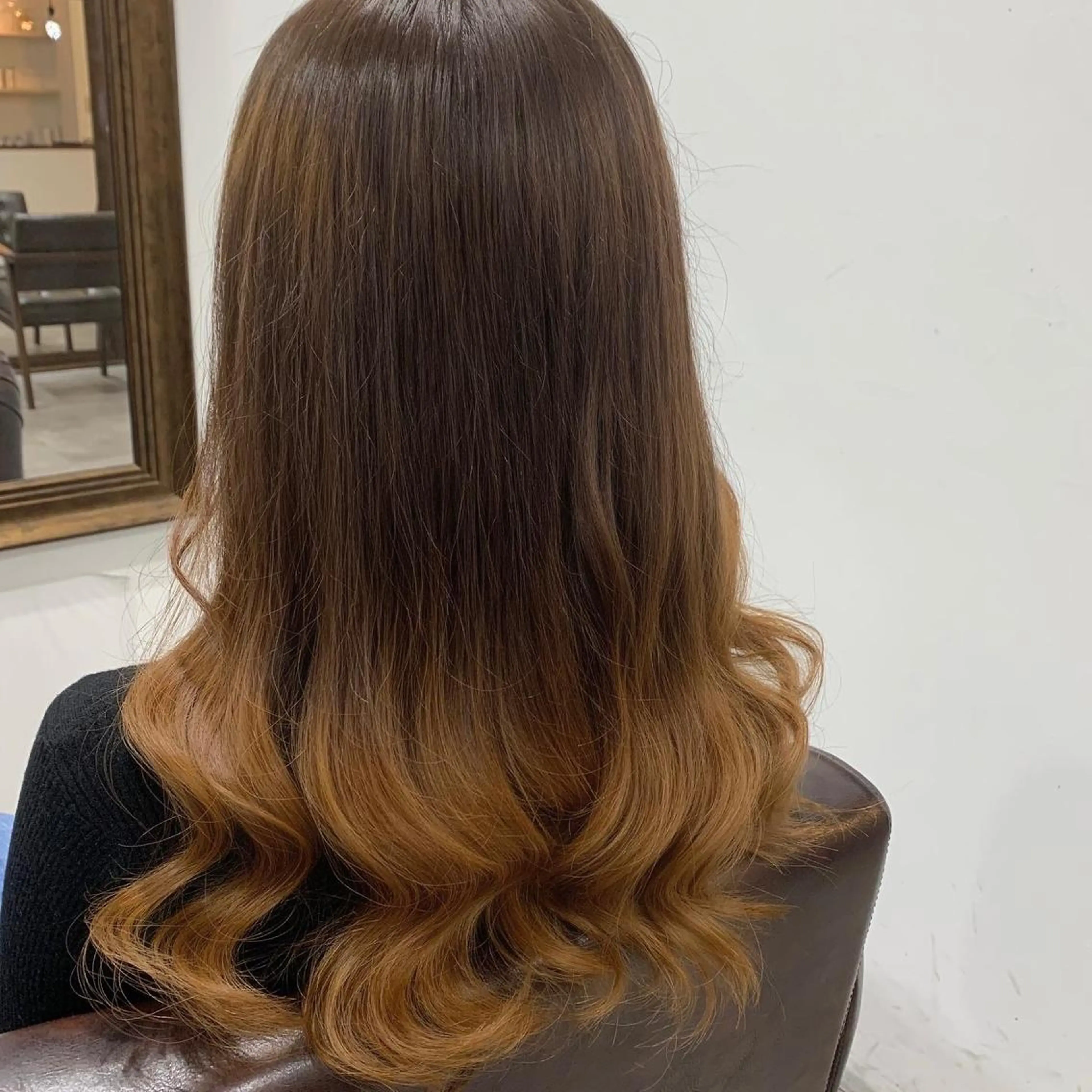 セミロング カラー ベージュカラー グラデーションカラー ミルクティーベージュ ViVi by freedomのヘアスタイル