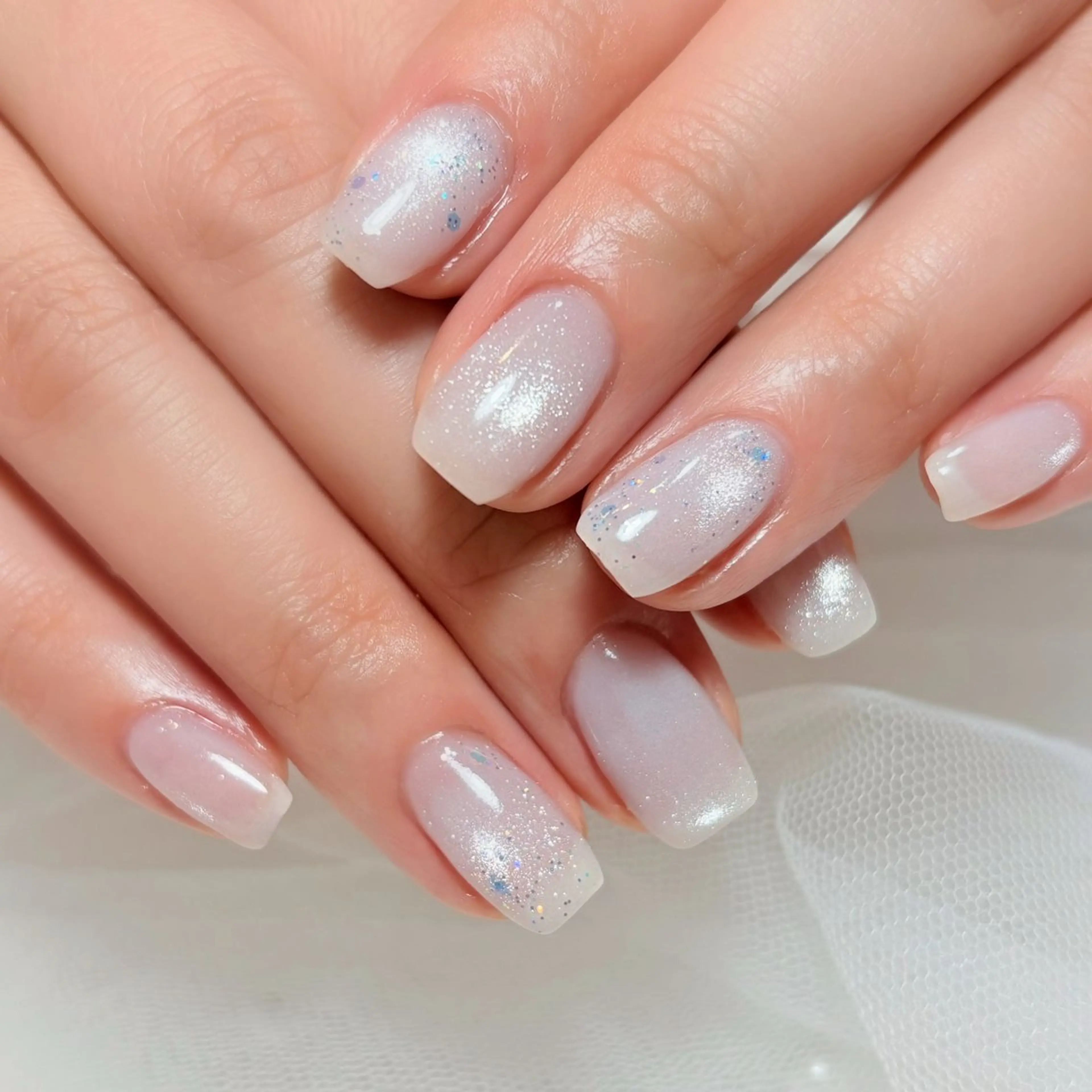 ネイル ハンドネイル AneMone Lisaのネイルデザイン