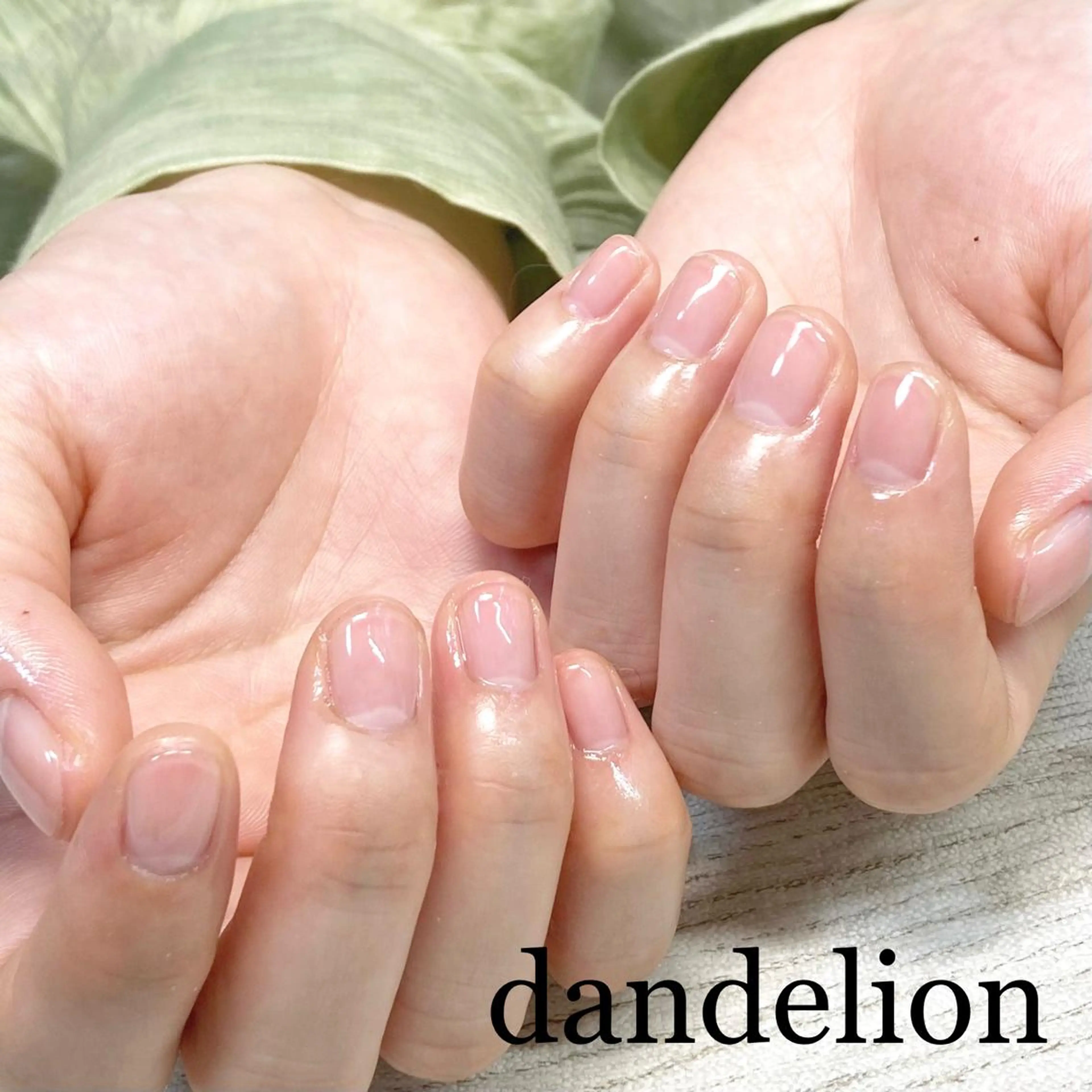 ネイル ハンドネイル ハンドケア dandelion ダンデライオンのネイルデザイン