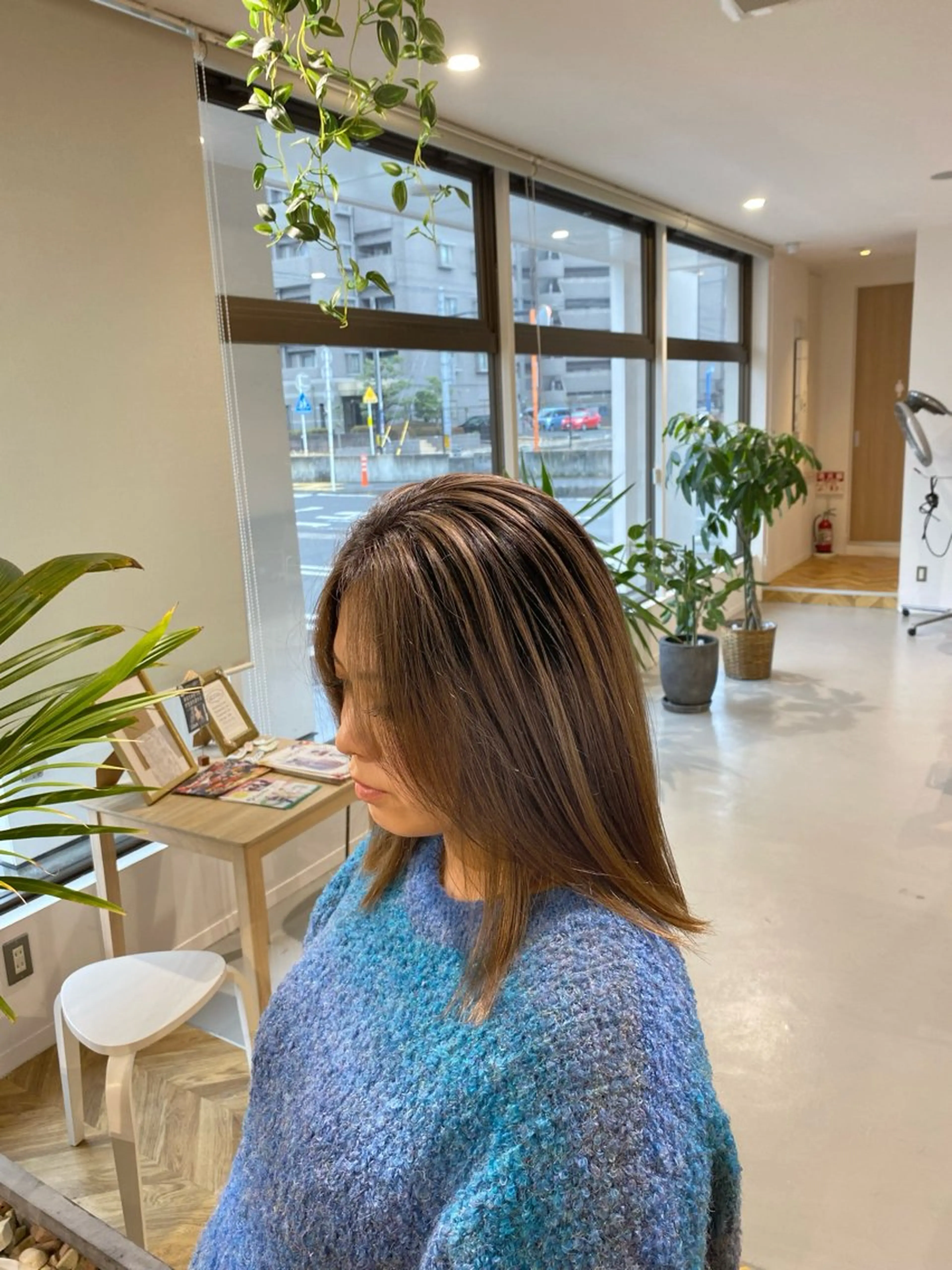 ミディアム カラー yate'/ Wカラー/小出捷也のヘアスタイル