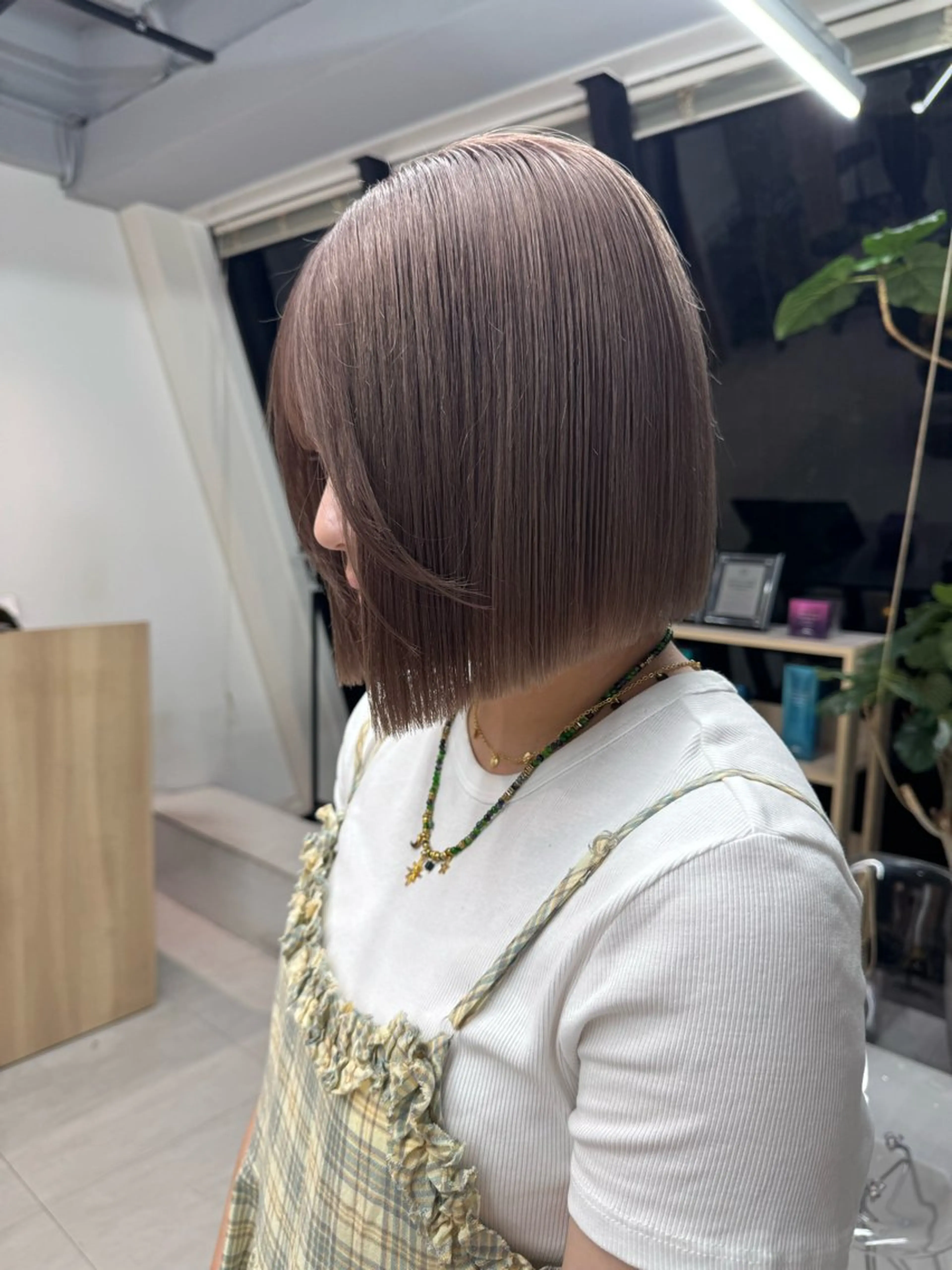 ミディアム カラー カット ヘアカラー 顔周りレイヤー /kokoro🦮のヘアスタイル