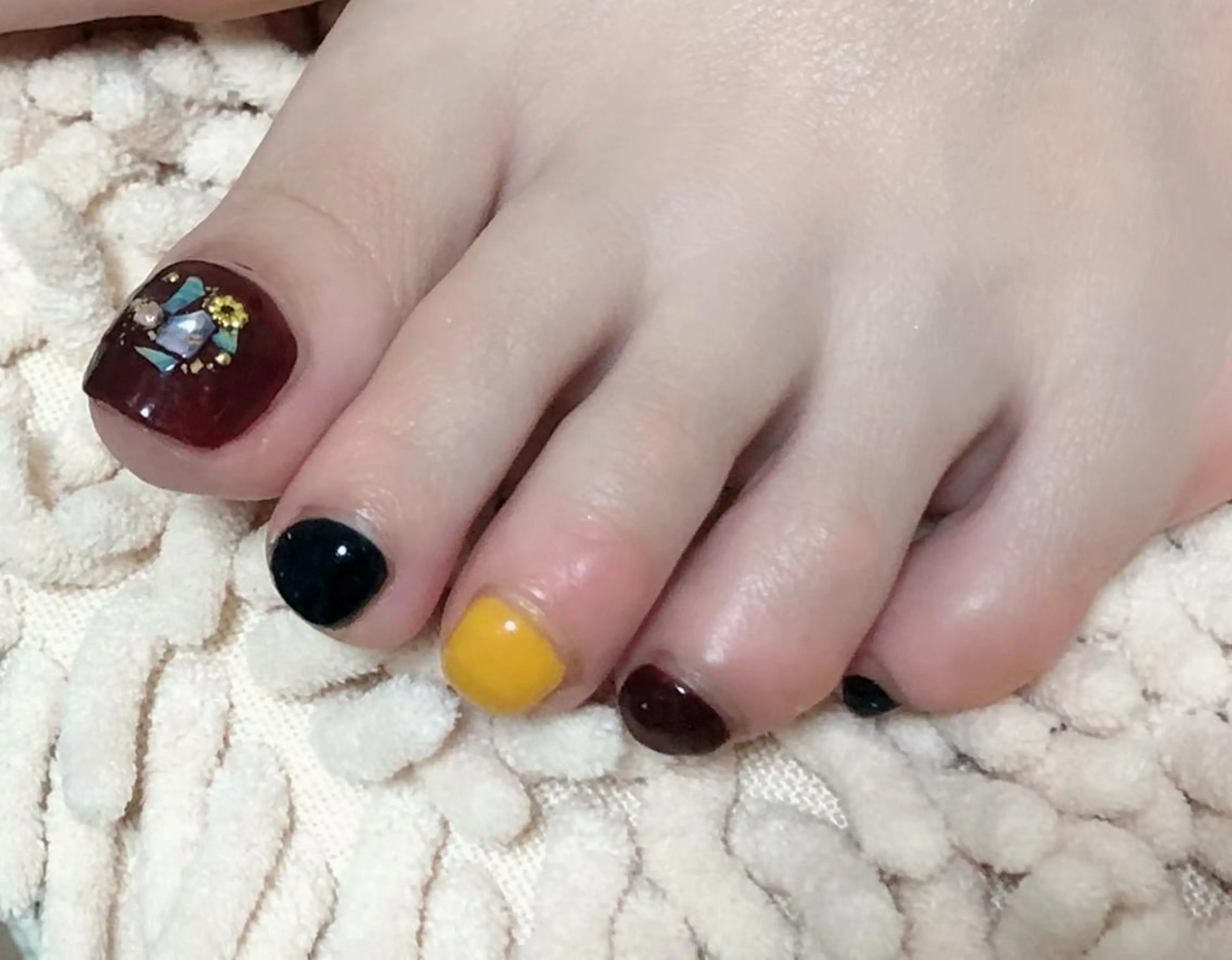 ネイル t. yoshizawaのネイルデザイン