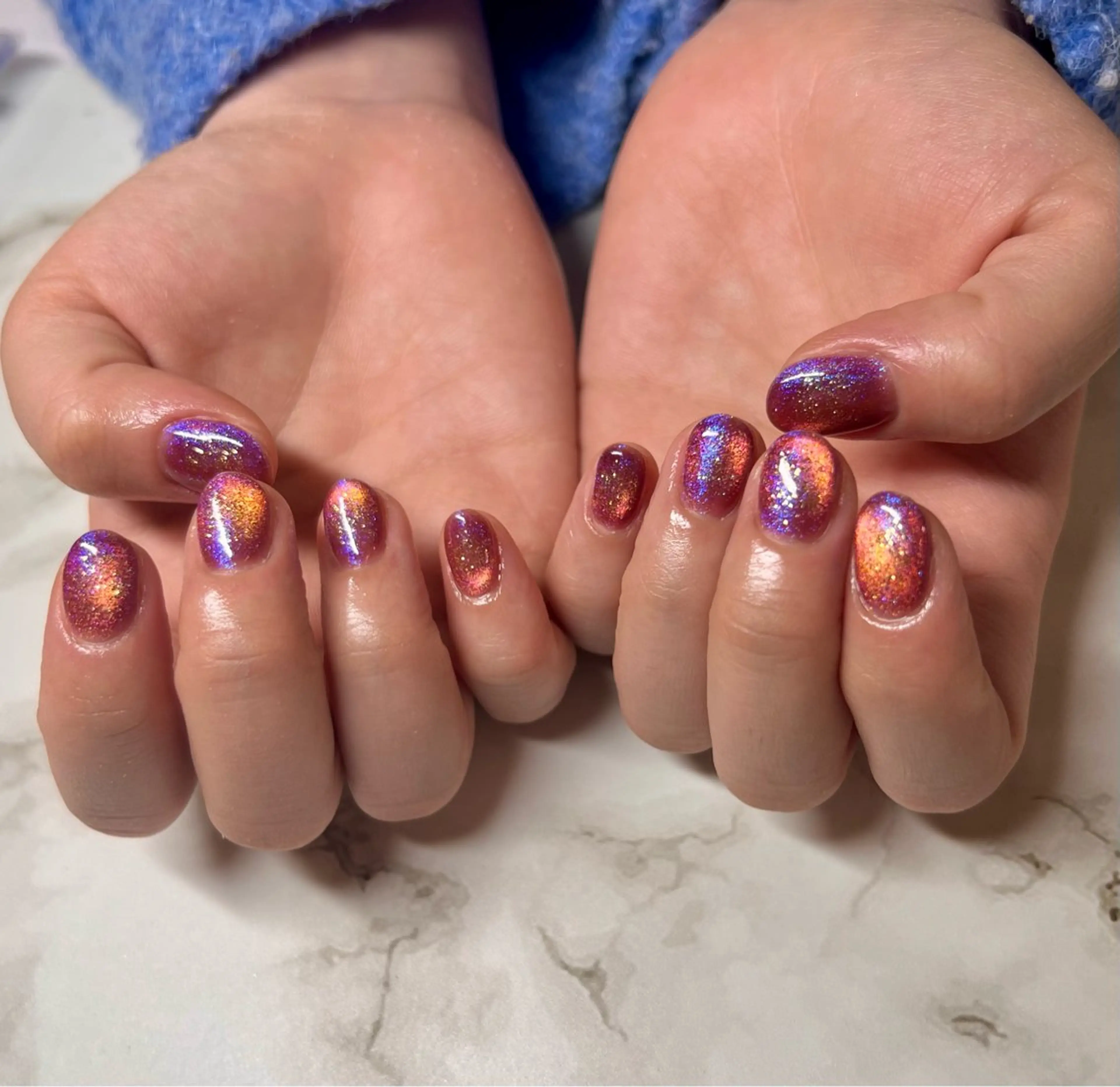 ネイル ゴールド 氷ネイル・うるうるネイル ラメ(グリッター) マグネットネイル いちじゅう あおいのネイルデザイン