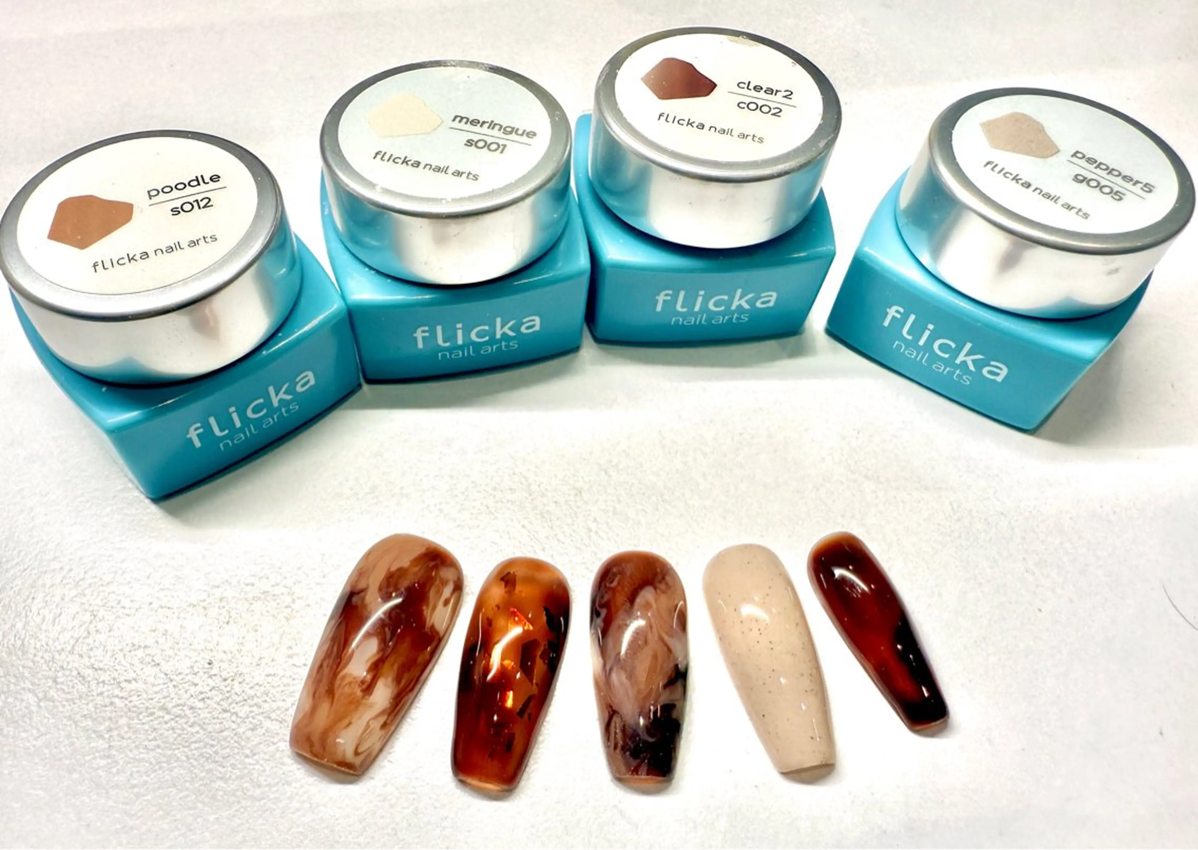 ネイル バレンタイン ハンドネイル ハンドケア Art Hanabi所属・Art Hanabi ミリのネイルデザイン