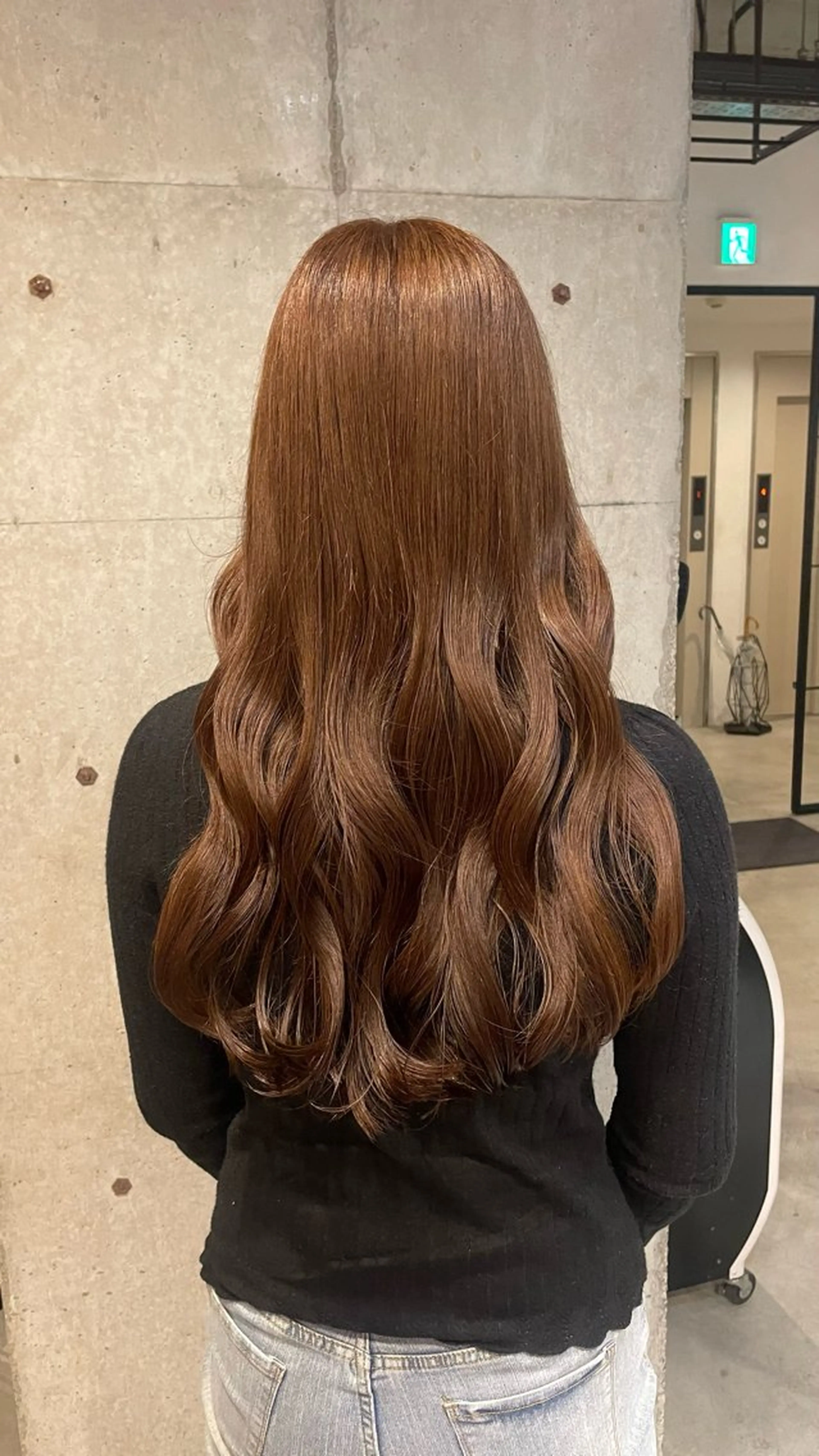 ロング カラー ミルクティーベージュ 新潟万代/MANA♡のヘアスタイル