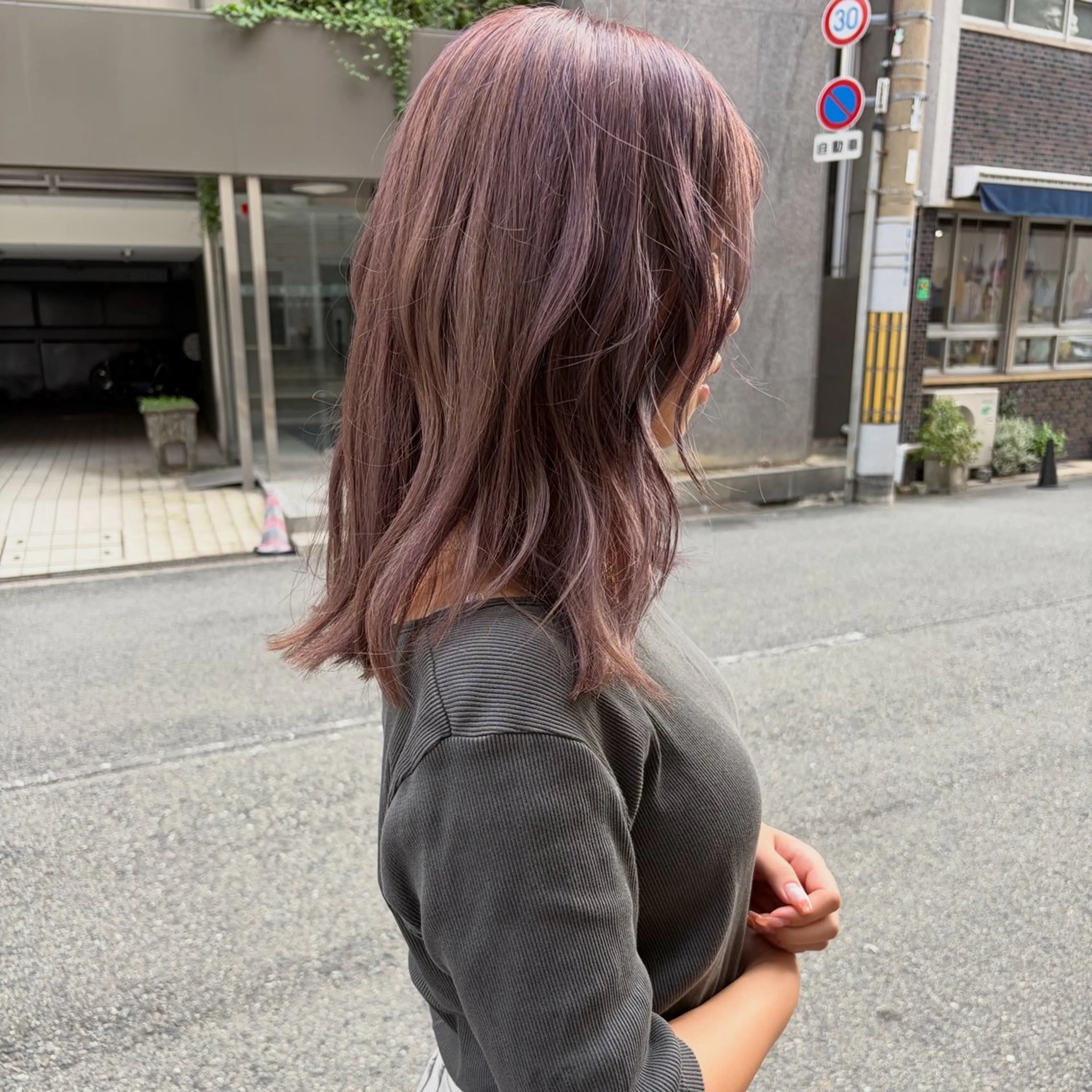 ミディアム カラー ヘアカラー 坂本 圭太朗のヘアスタイル