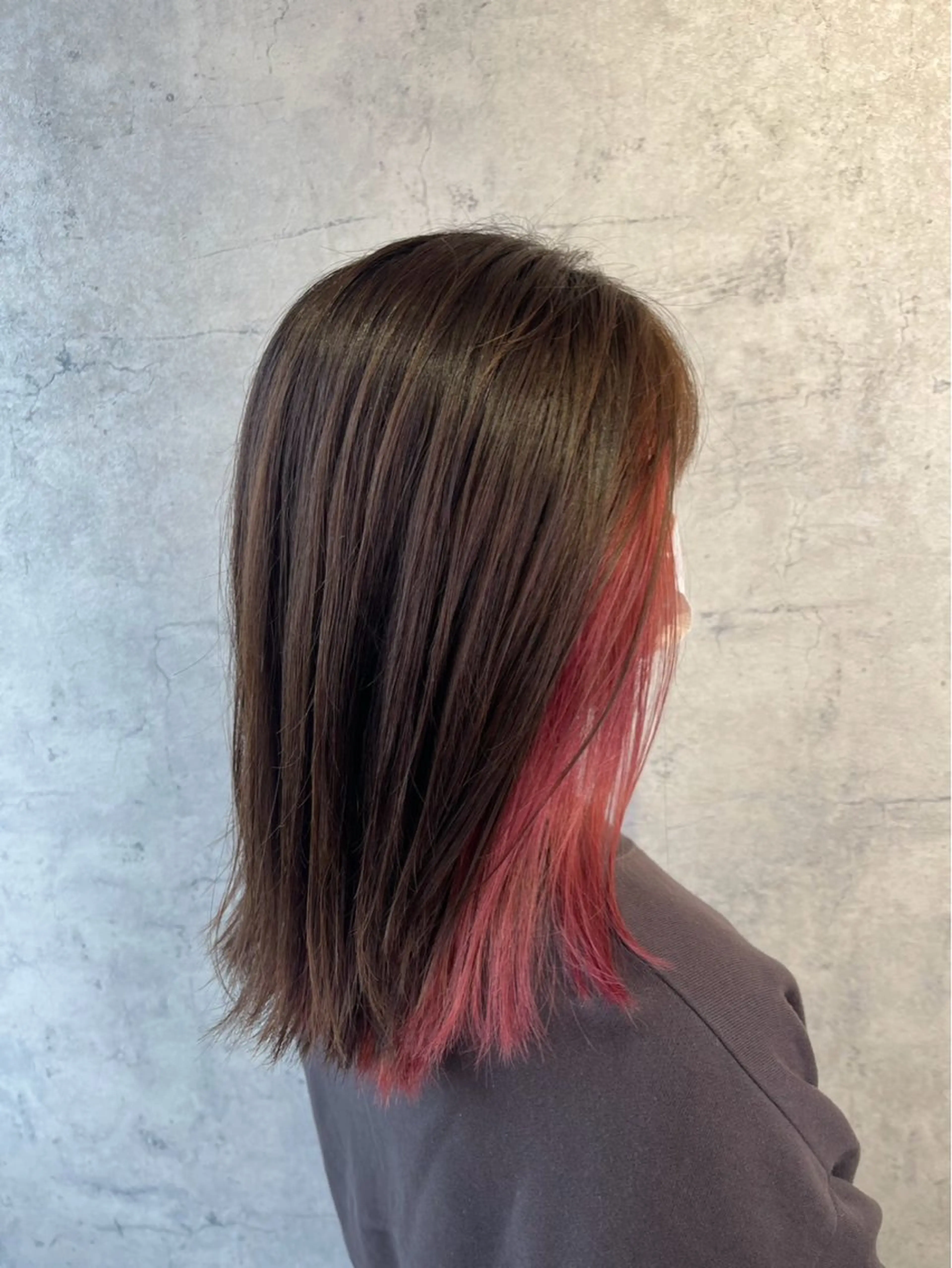 セミロング カラー カット/ブリーチ/ ⚡️ひりゅう⚡️のヘアスタイル