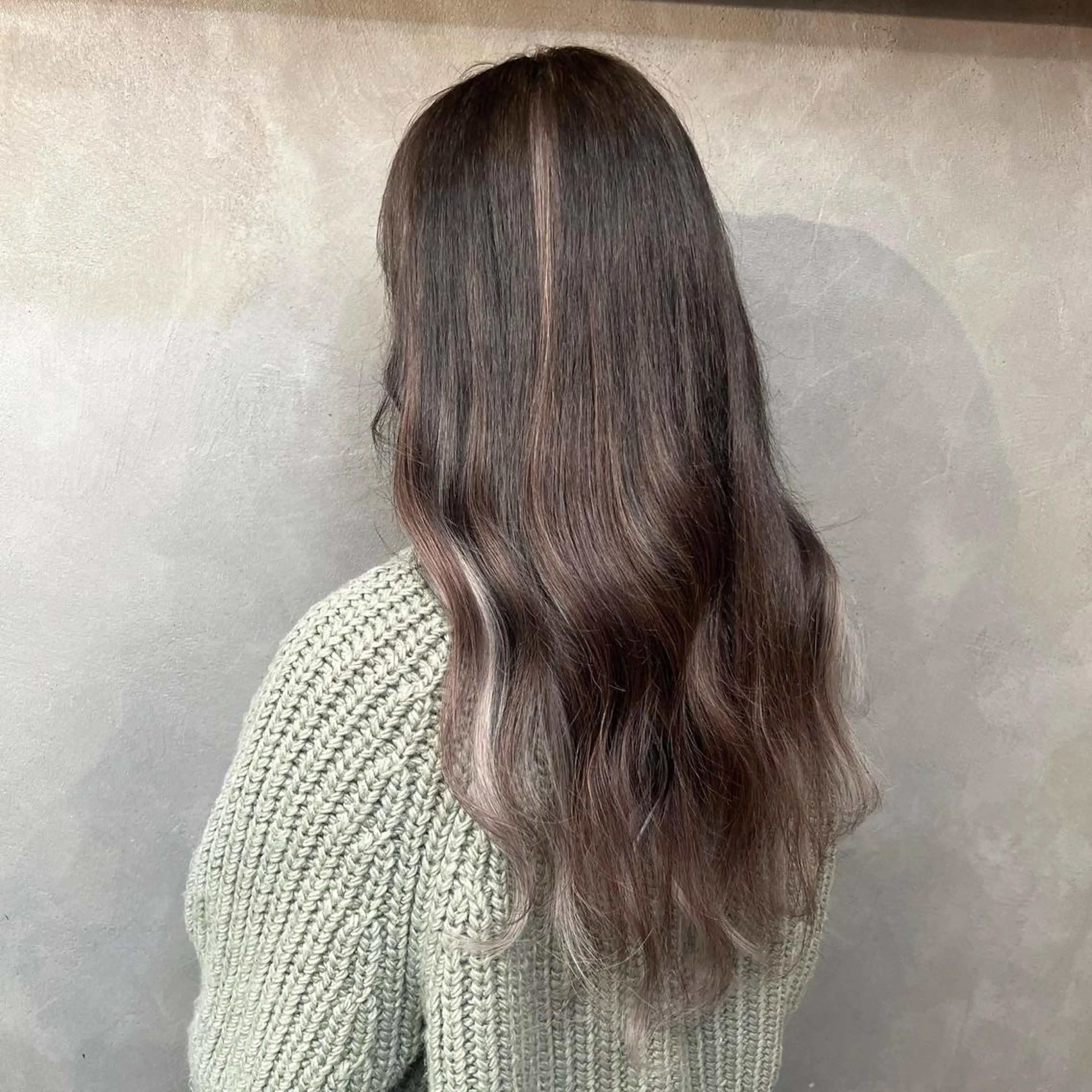 ロング CS made by SHACHU栄店所属・❤️‍🔥シールエク ＋カラー京❤️‍🔥のヘアスタイル