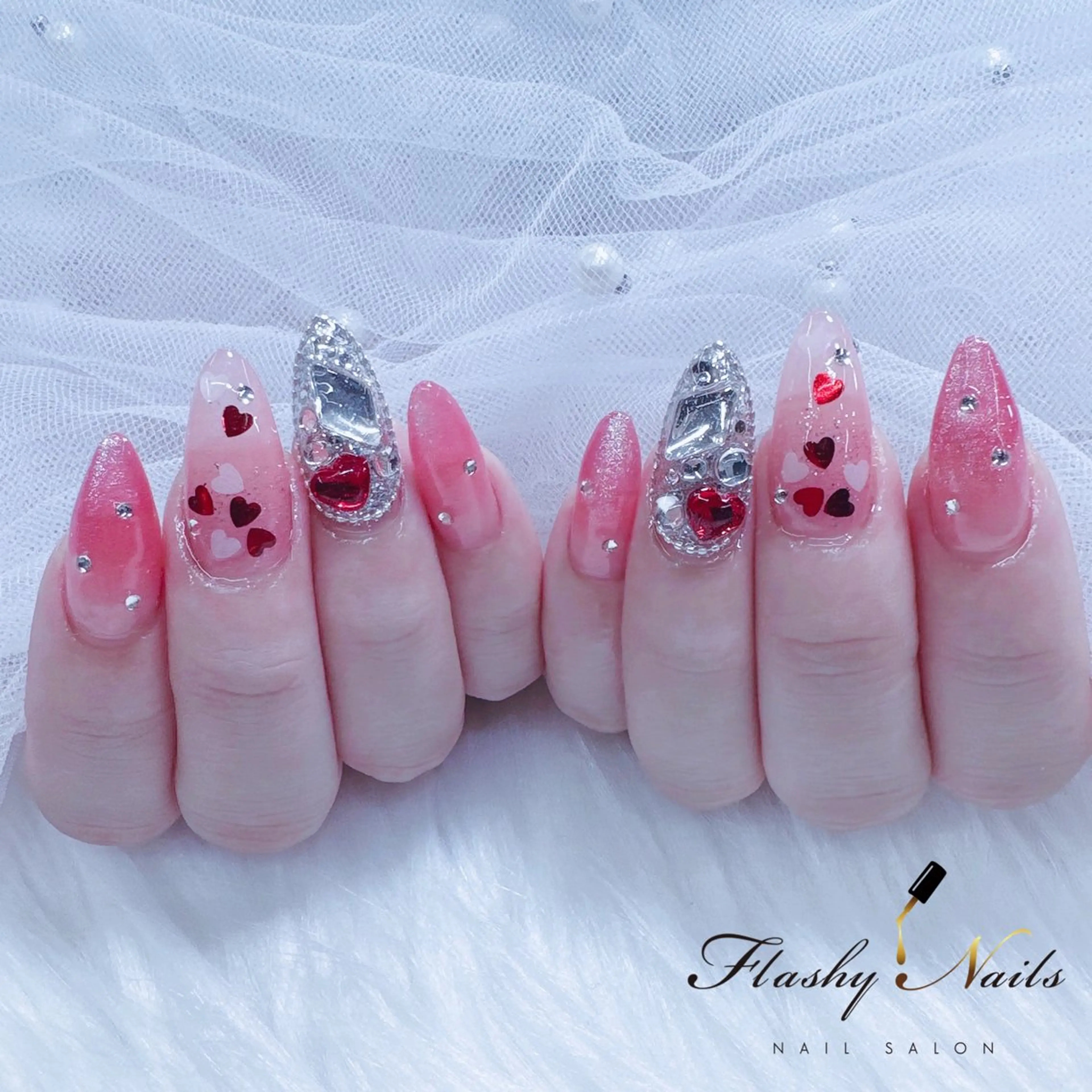 ネイル アートネイル 長さ出し Flashy Nailsのネイルデザイン