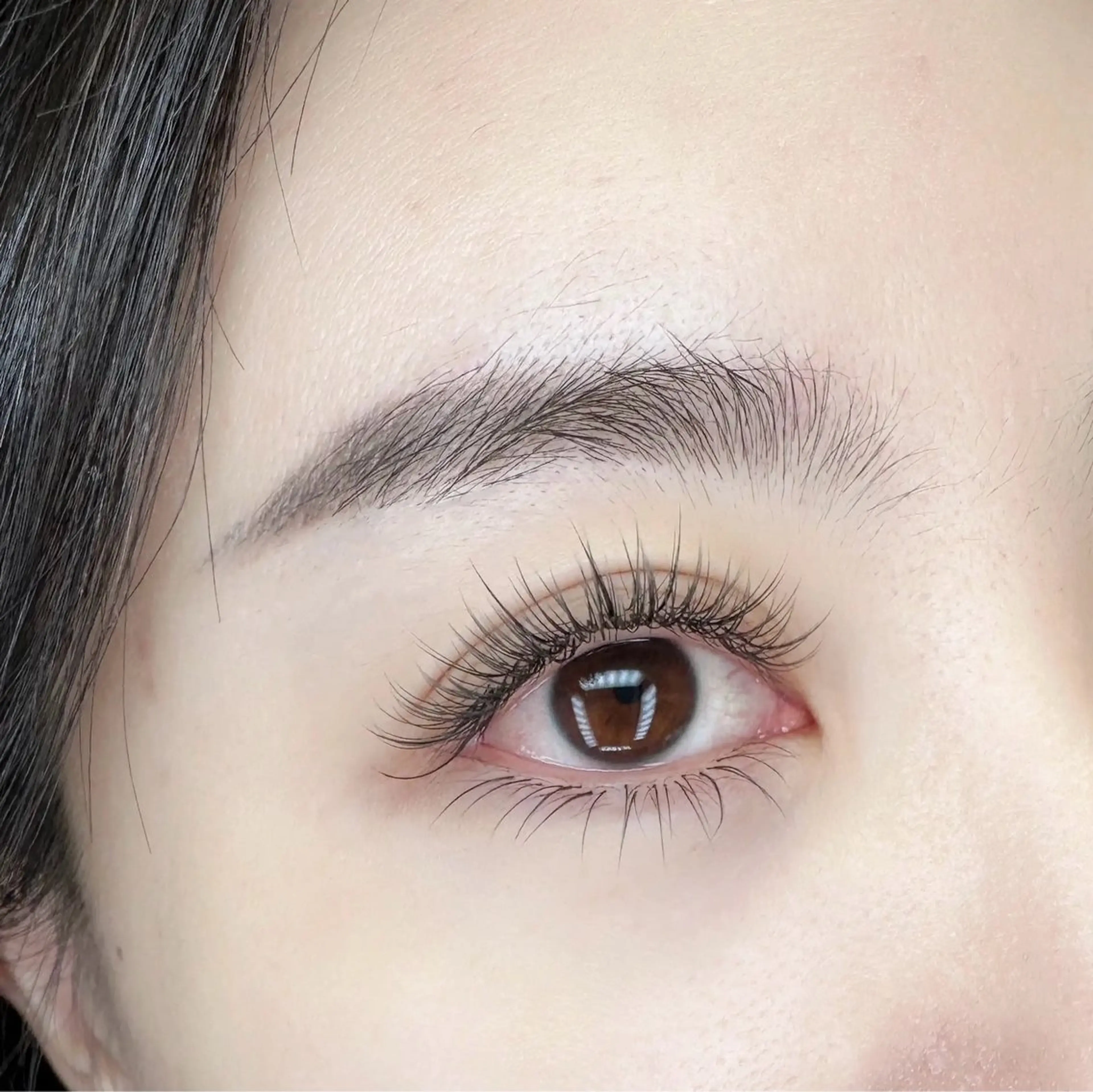 マツエク・マツパ 束感まつ毛 カラーマツエク フラットラッシュ パリジェンヌラッシュリフト まつげパーマ ミユ 横浜のマツエク・マツパデザイン