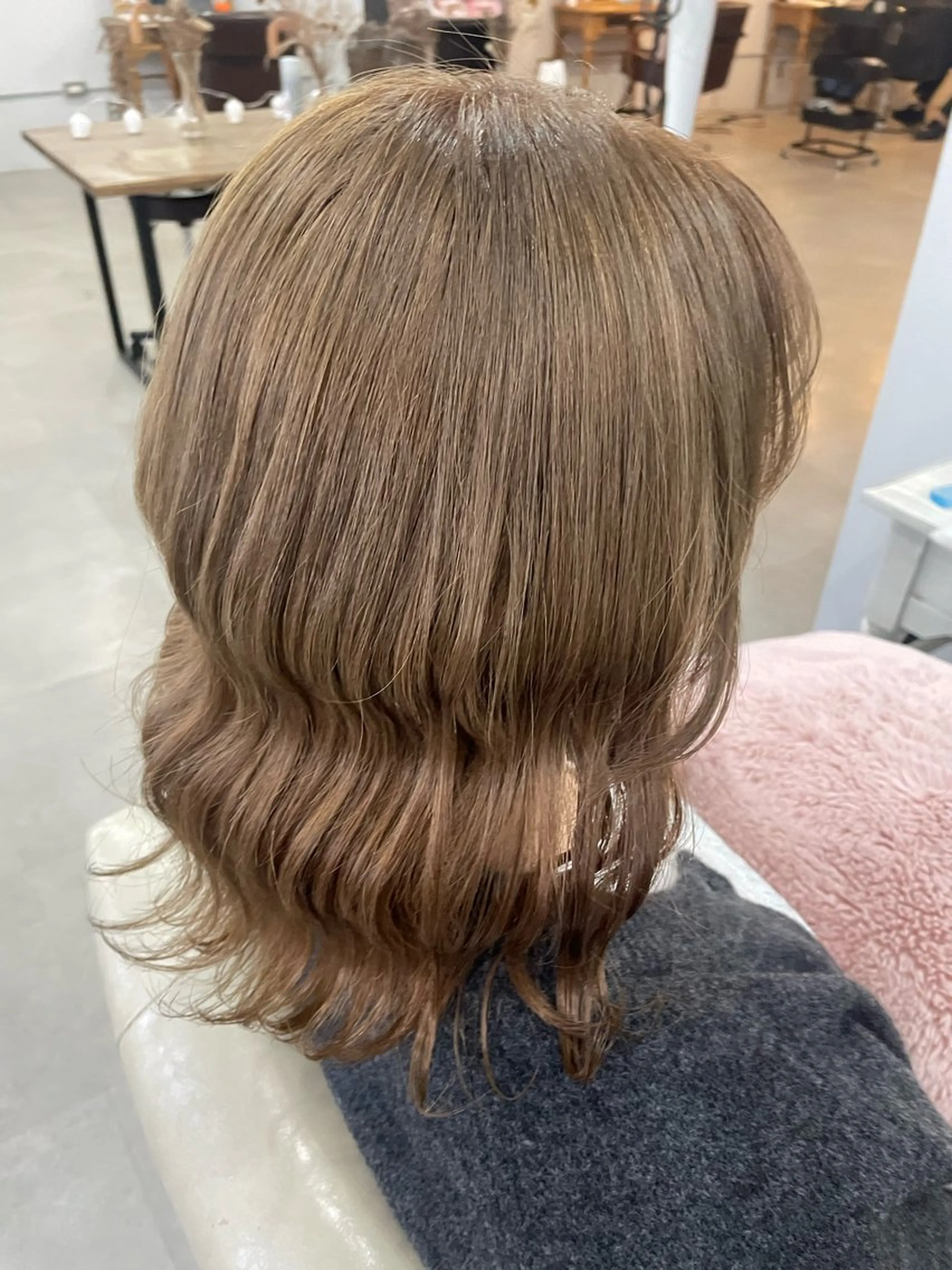 ミディアム カラー 🌷デザインカラー 🌷渡辺玲奈のヘアスタイル