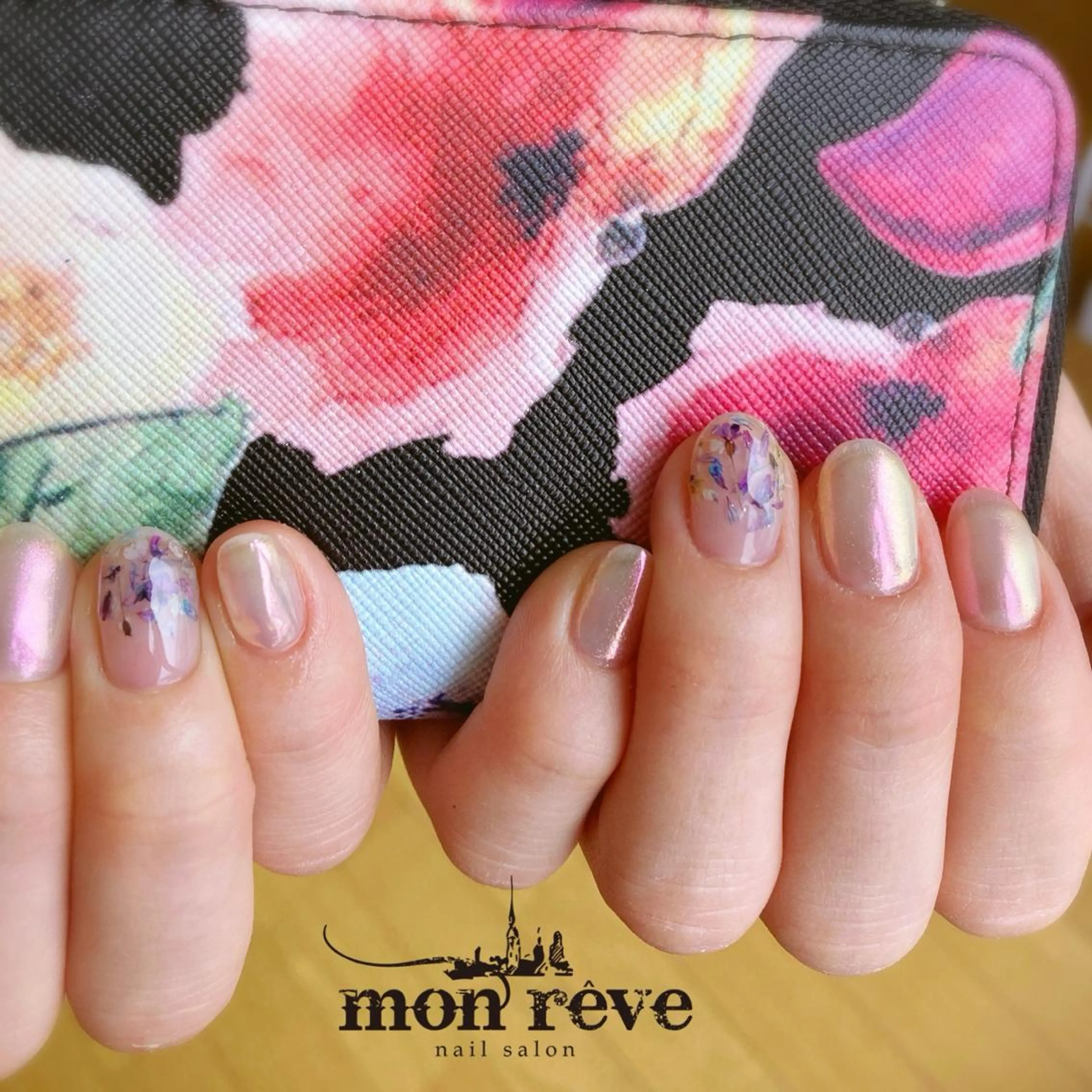 ネイル 伊藤 舞のネイルデザイン