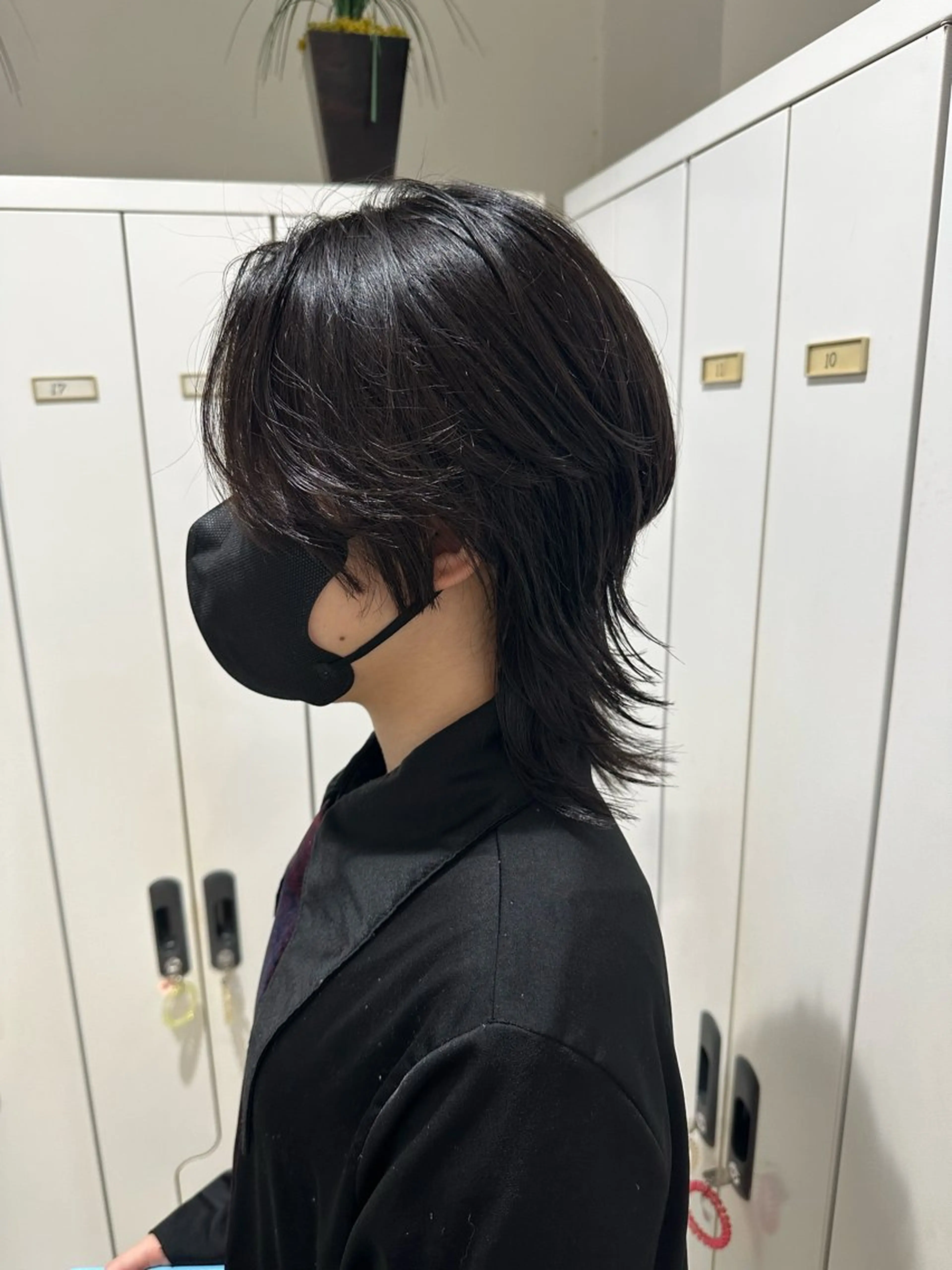 ショート ウルフカット カット 艶カラー/縮毛矯正/ ブリーチカラー/みなのヘアスタイル