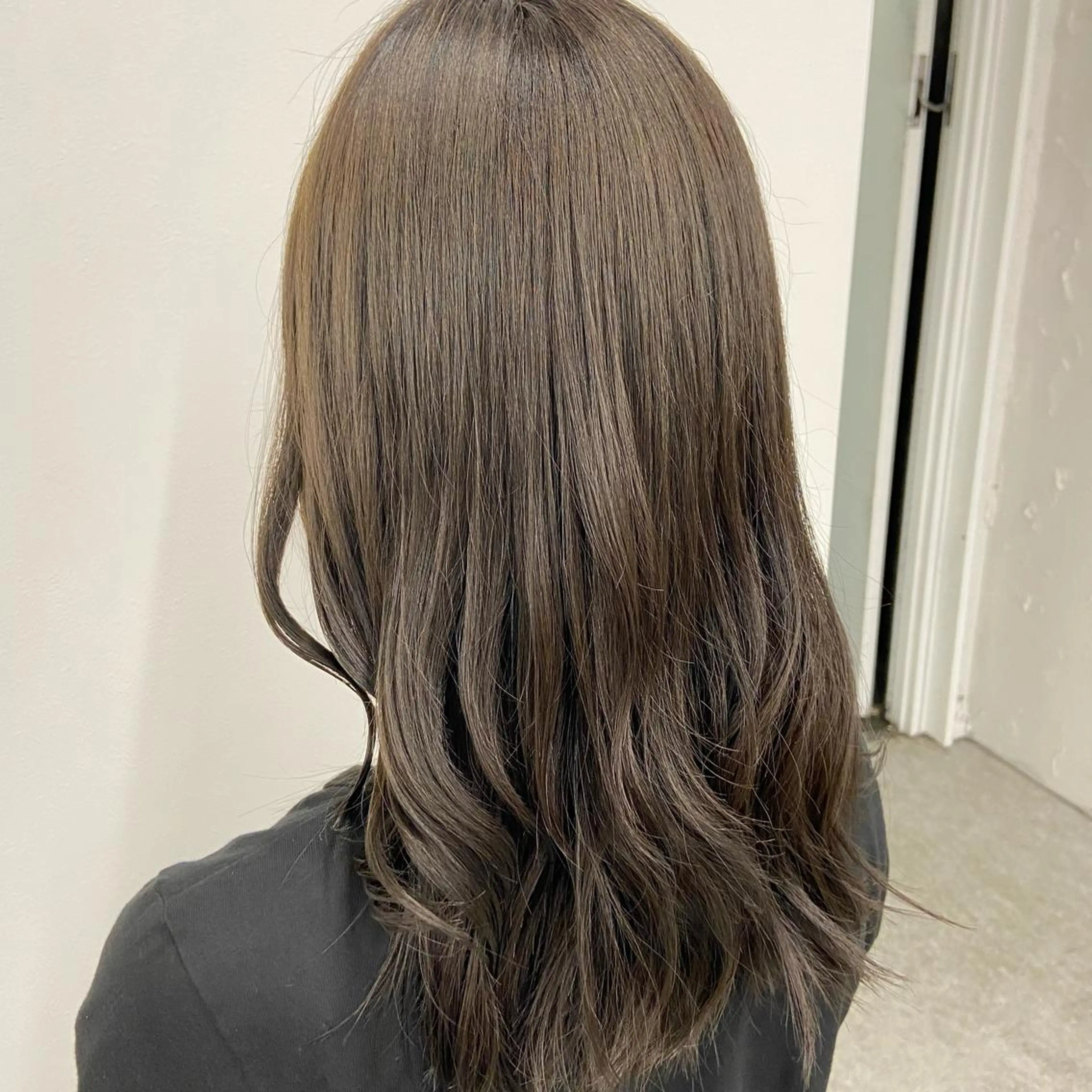 ロング トレンドモテカラー 🩷色落ちまで可愛くのヘアスタイル
