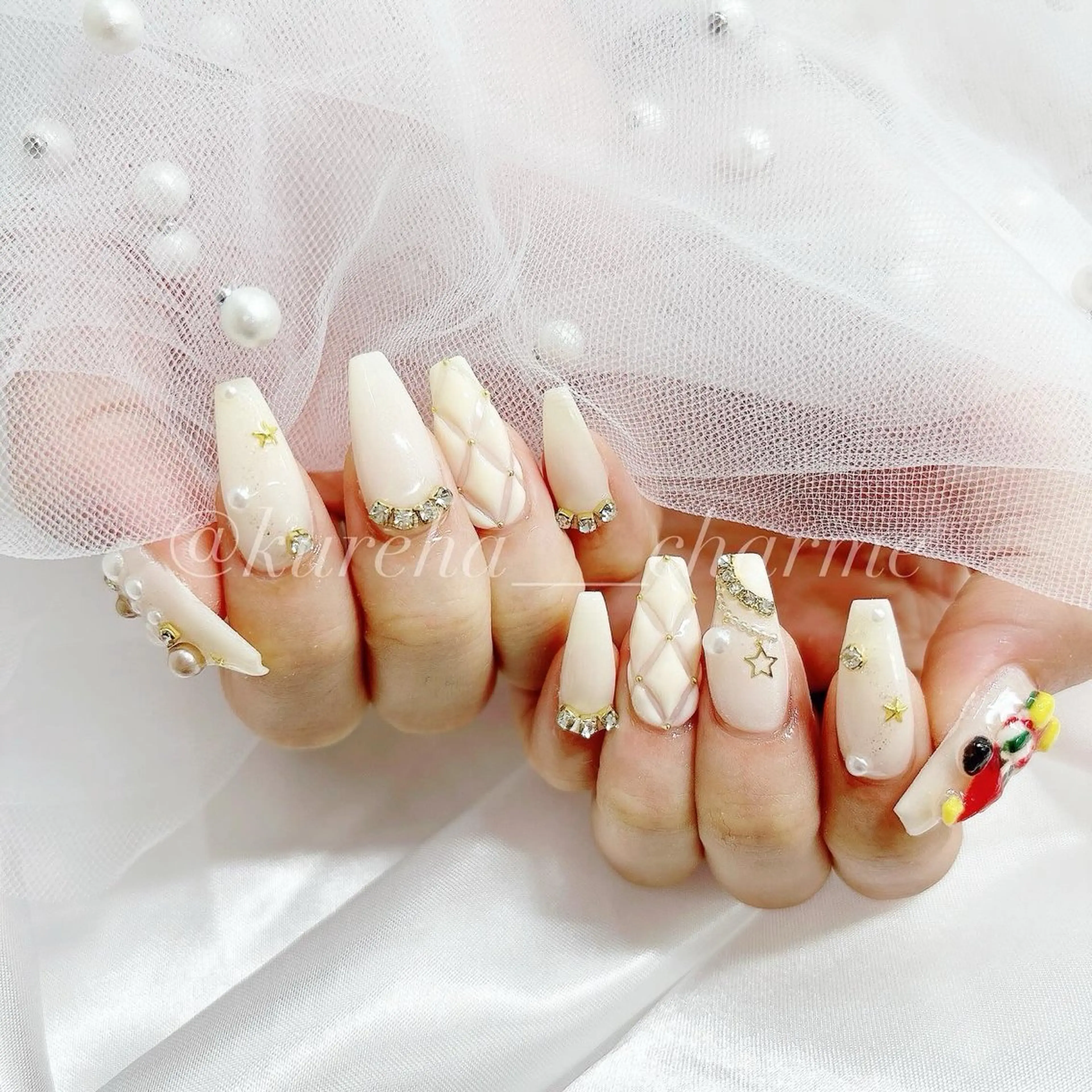 ネイル Charme所属・堀越 紅葉のネイルデザイン