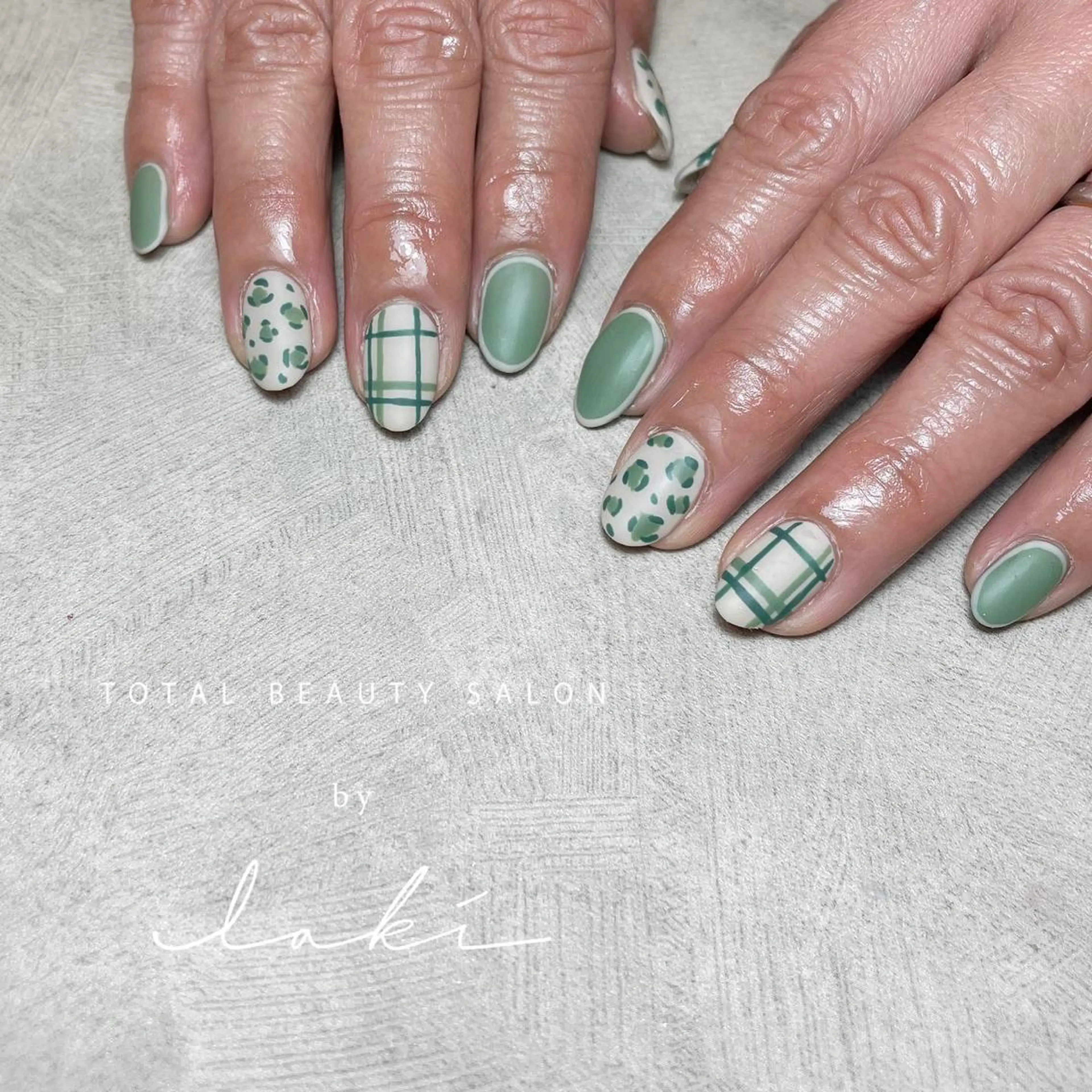 ネイル my&所属・my&_ maimiのネイルデザイン