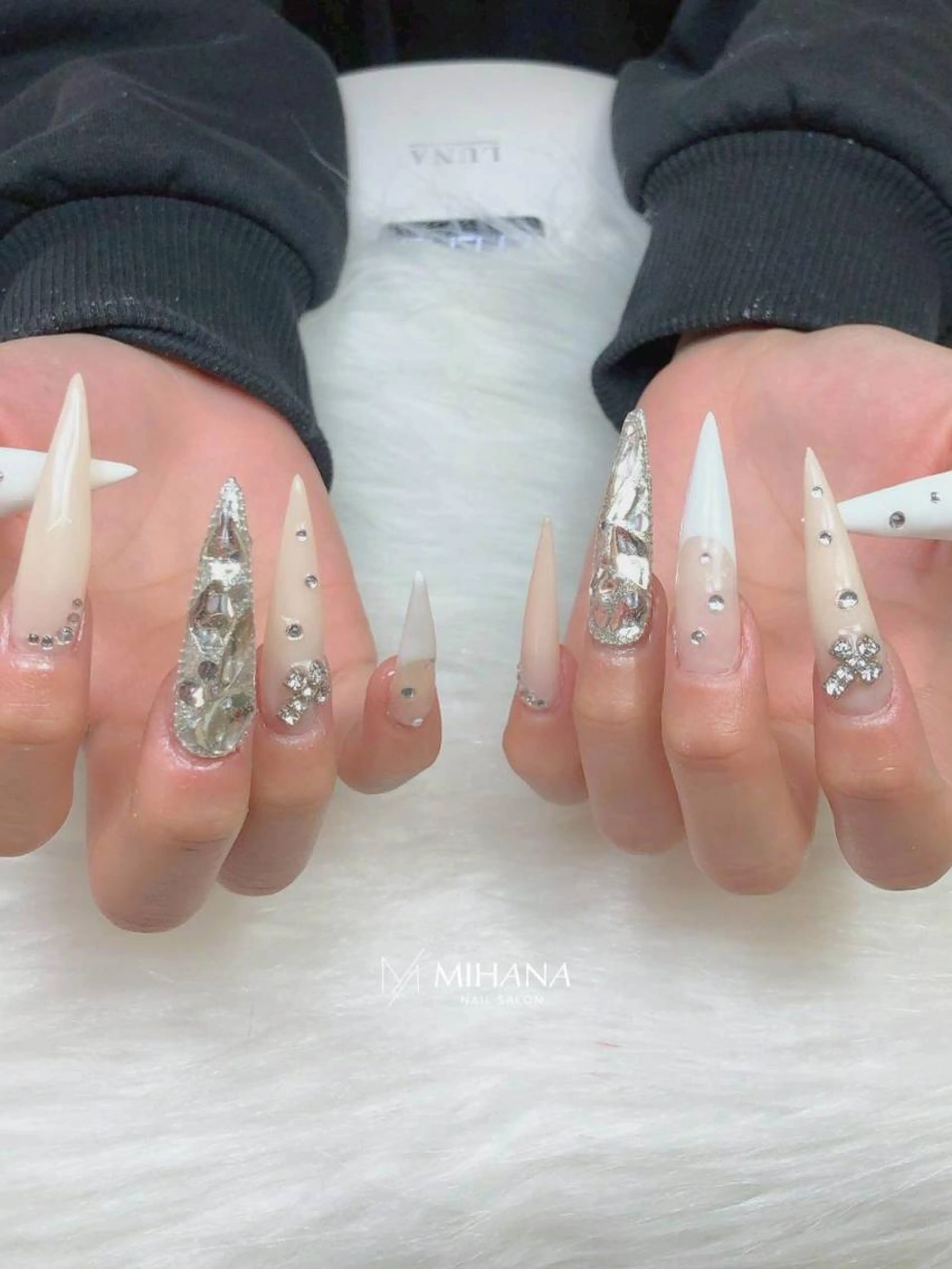 【つけ放題180分】チップ長さだし10本込み｜持ち込みデザインOK 《ご新規様・当店付替オフ無料》の写真