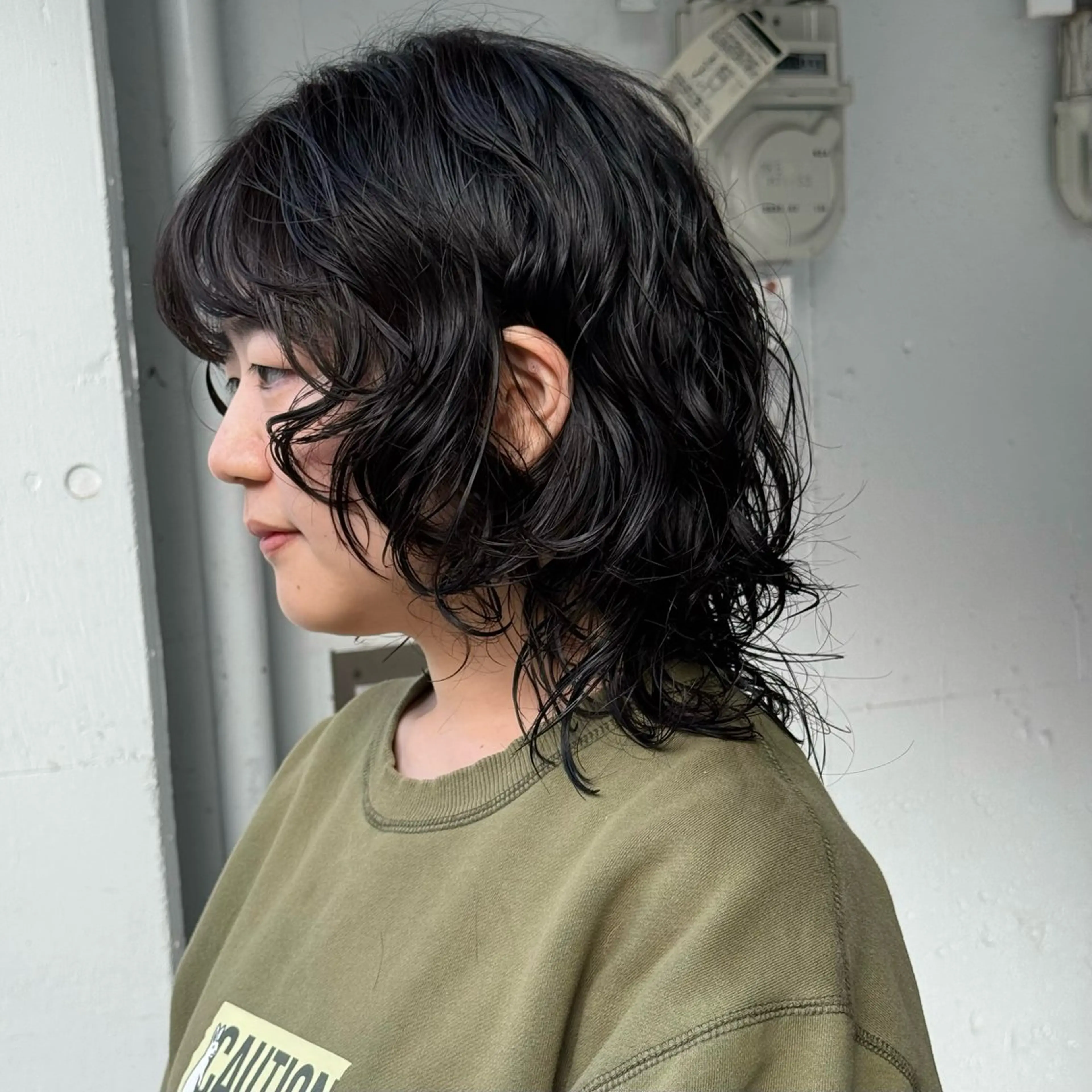 ミディアム ミディアムパーマ レイヤーカット ウルフカット ウルフレイヤー カット パーマ トリートメント hair  space Syrup所属・レディースパーマ/ 合田  有一朗のヘアスタイル