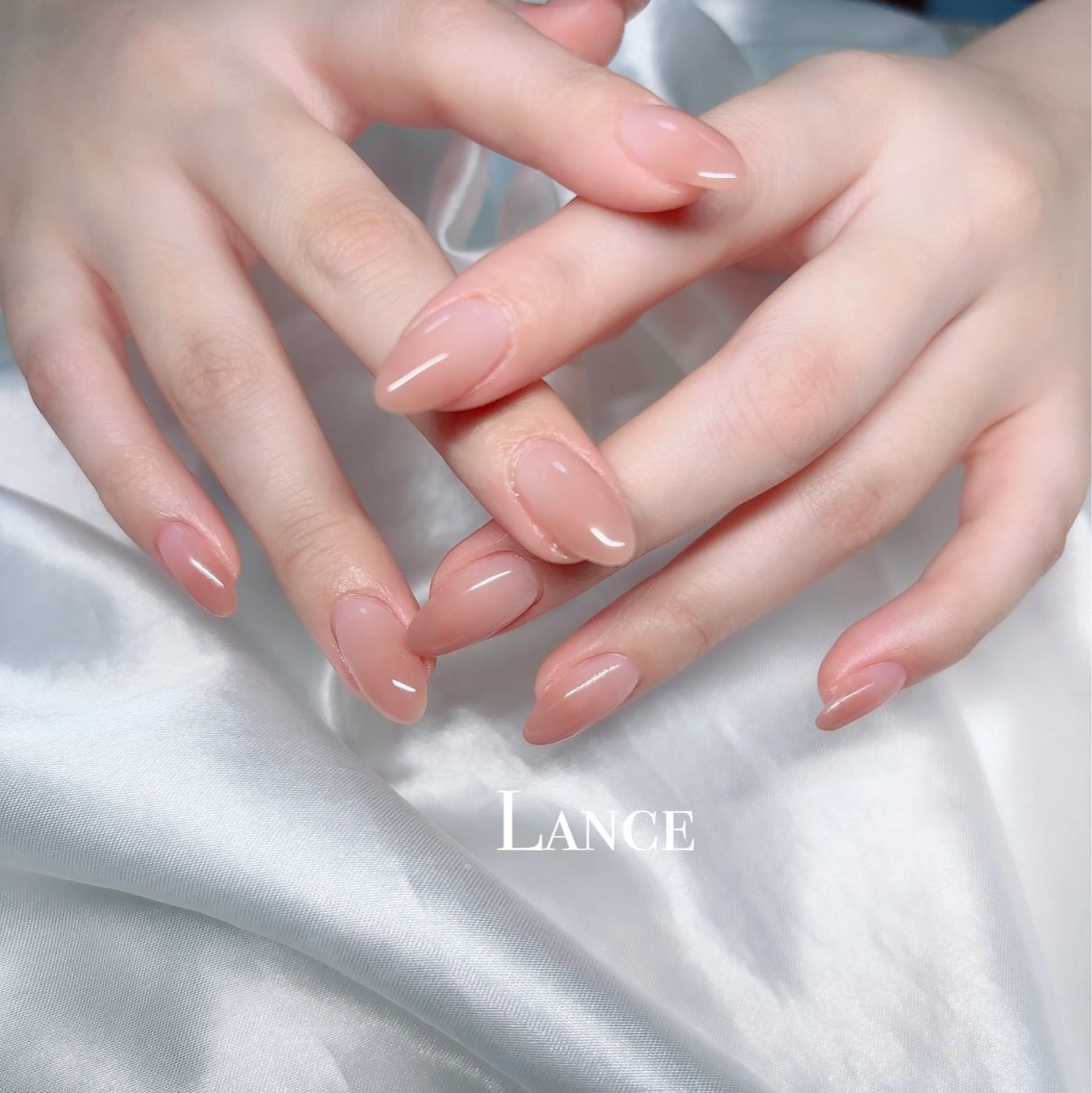 ネイル オーロラネイル フットネイル フレンチネイル キラキラネイル 韓国ネイル ハンドネイル Lance nailのネイルデザイン