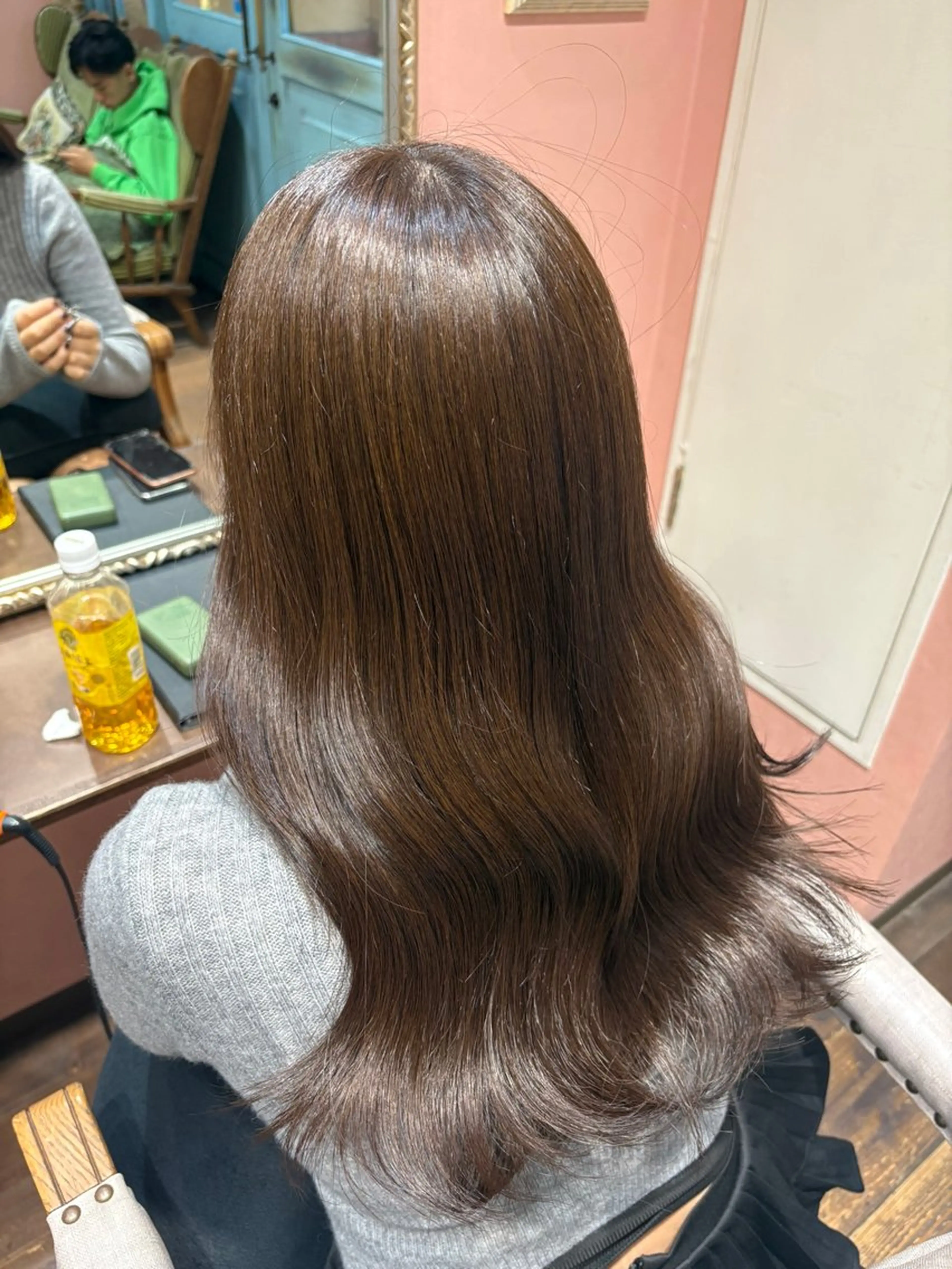 セミロング ヘアカラー トリートメント なぎさ 🎀  / 透明感カラー/心斎橋のヘアスタイル