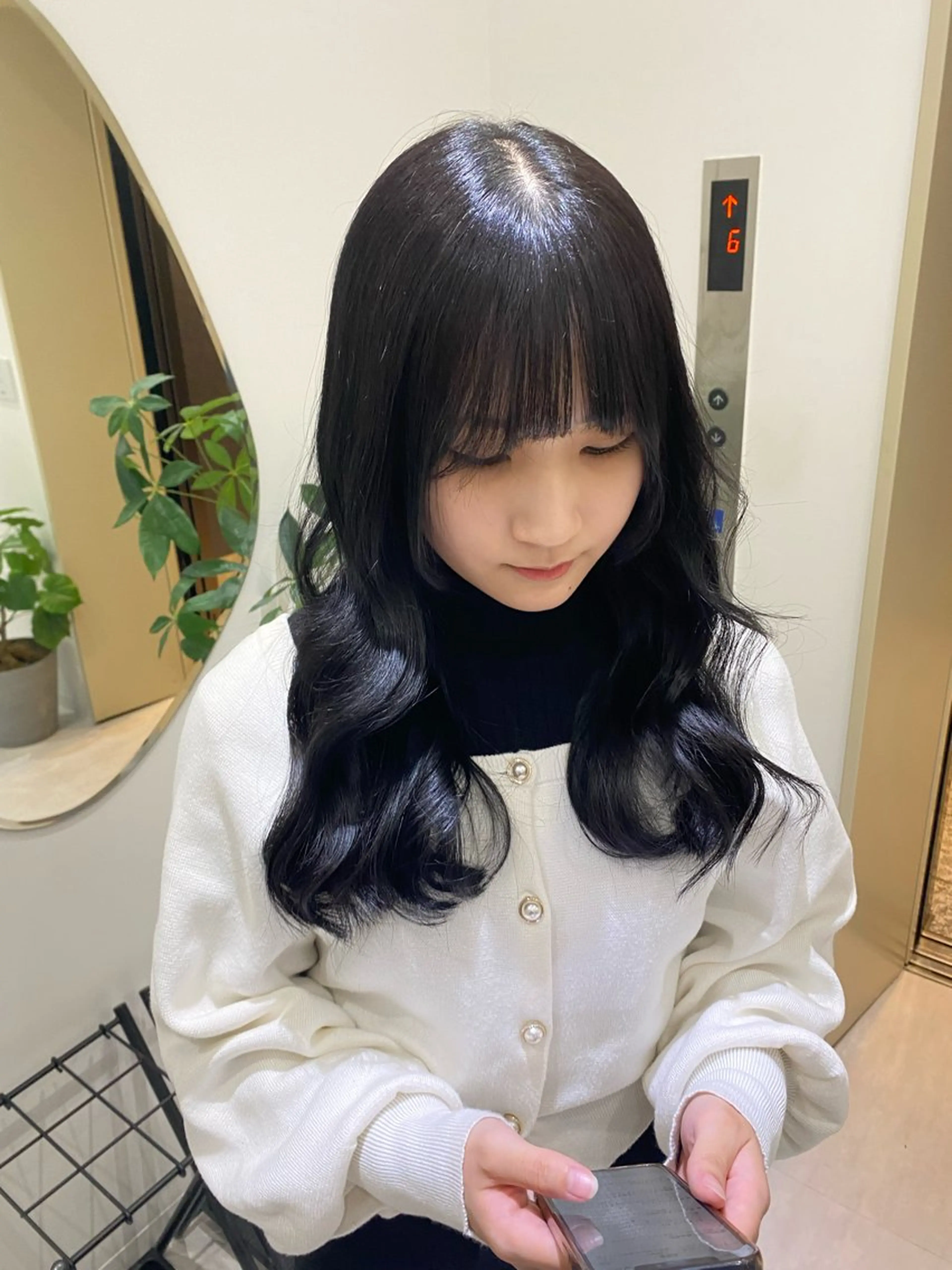 セミロング トリートメント men'ssalon Zina天神所属・✨髪質改善/顔周りカ ット/縮毛矯正✨三隅のヘアスタイル