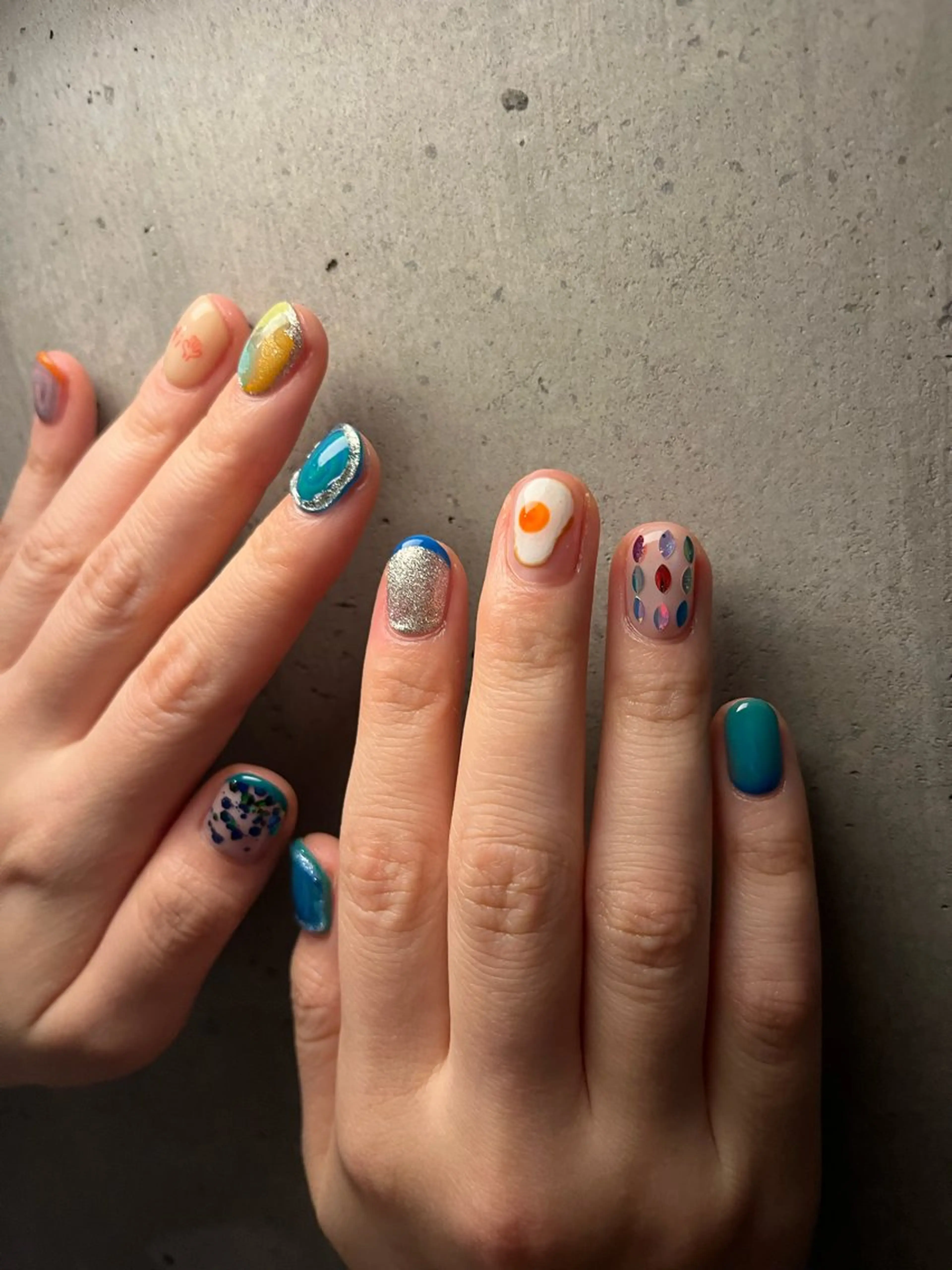 ショート ハンドネイル フットネイル @Unica_ honmachiのネイルデザイン