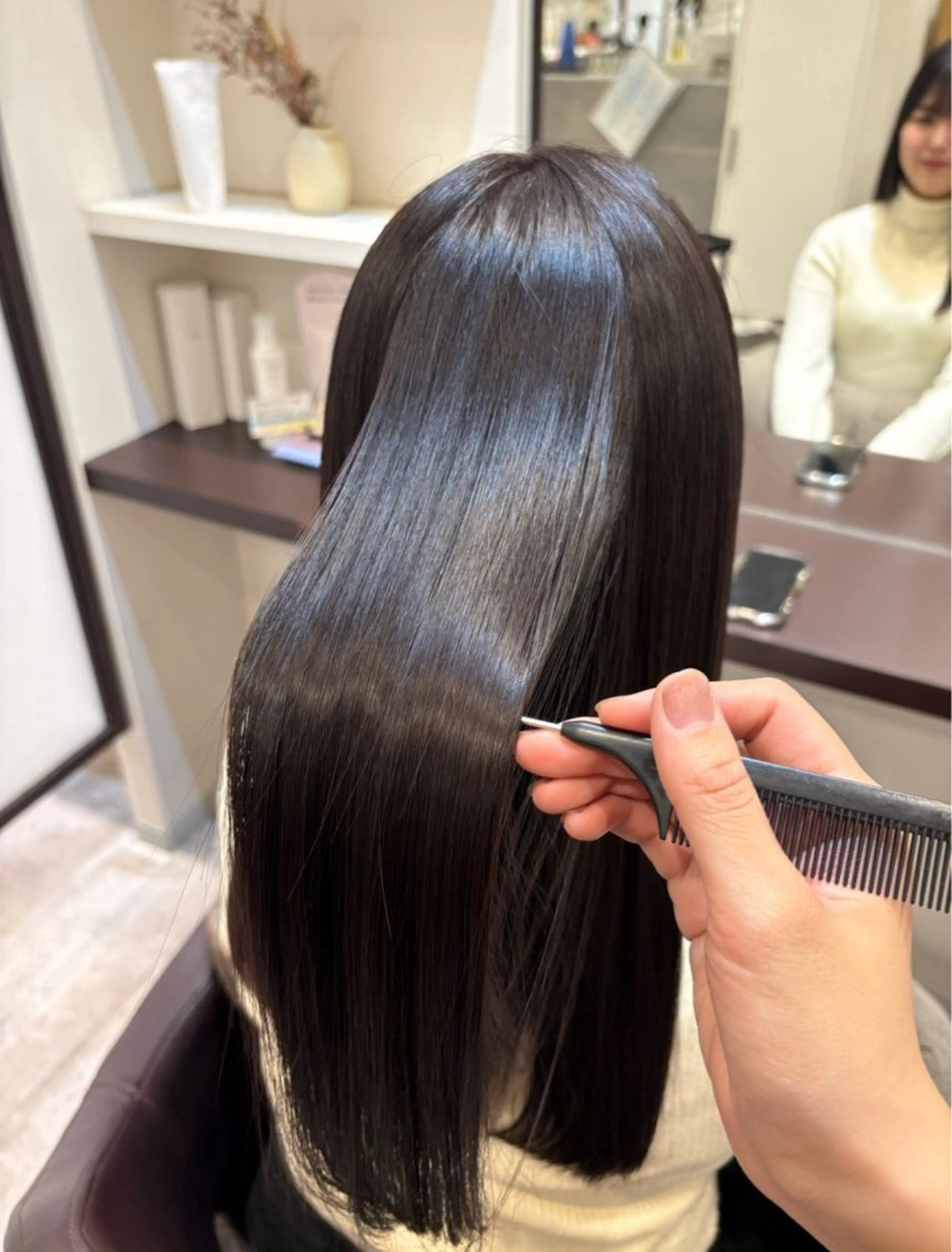 ロング カット ヘアカラー トリートメント 山下 ちひろのヘアスタイル