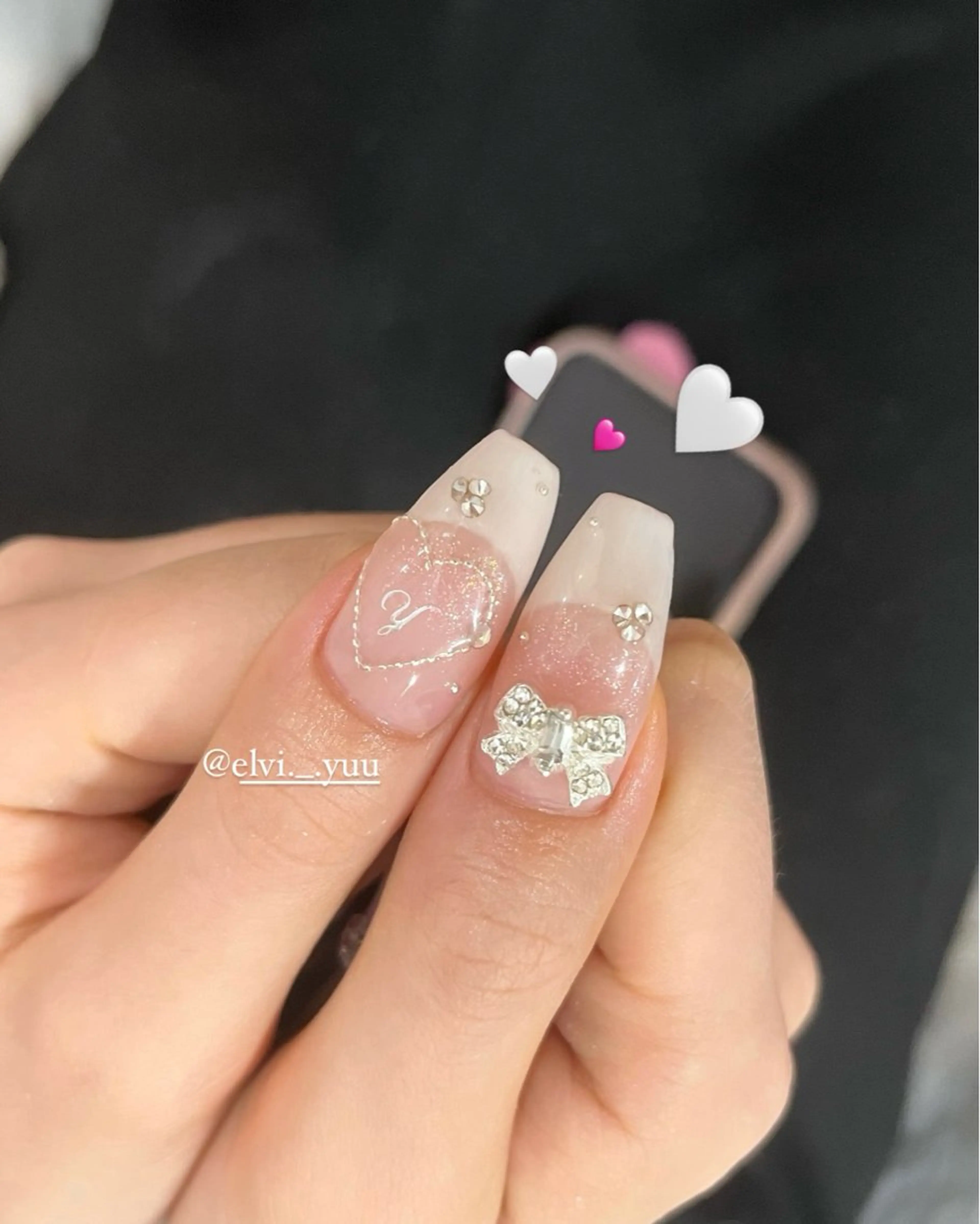 ネイル SALON ELVI.所属・SALON ELVI.のネイルデザイン