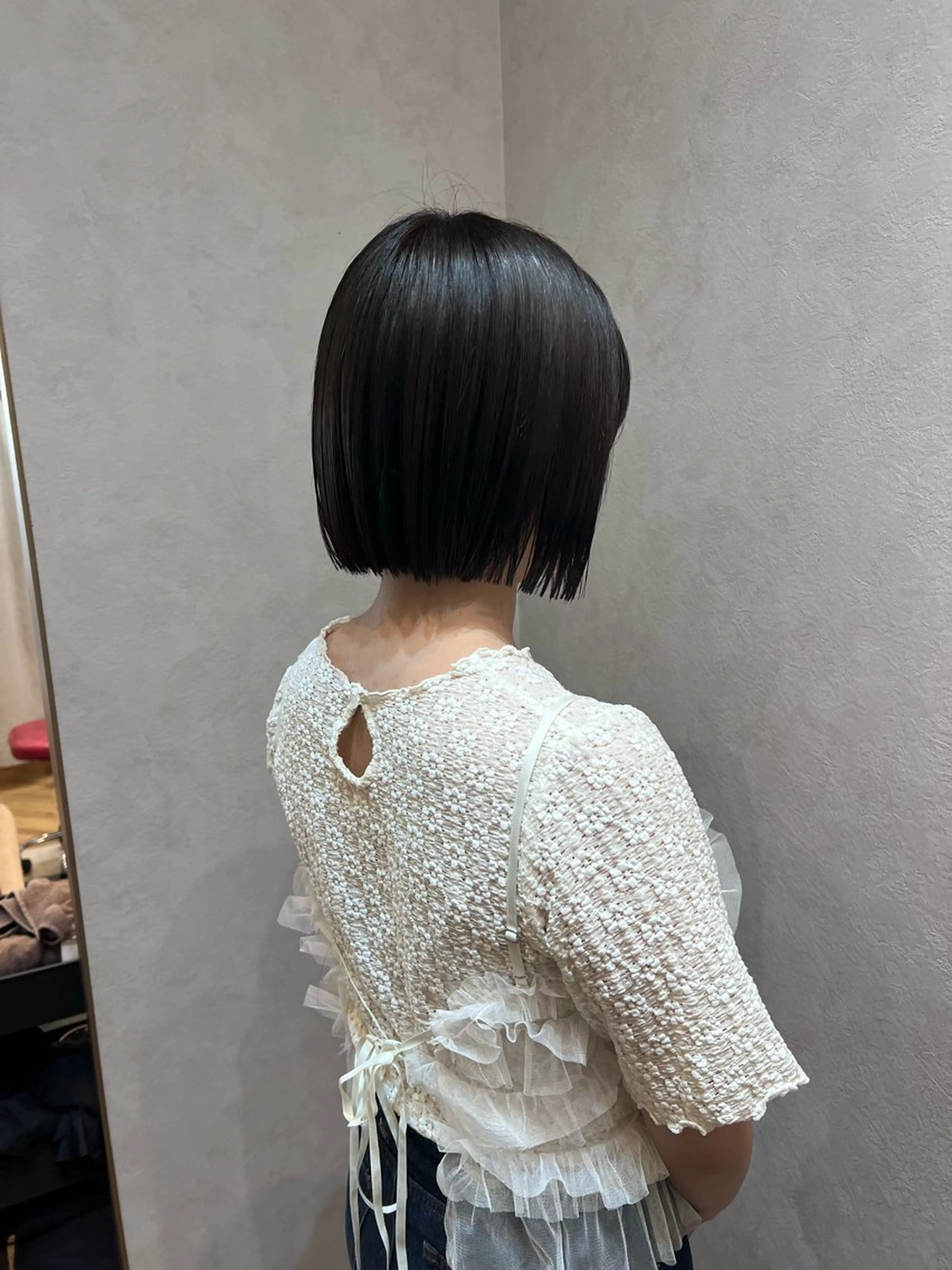 ショート カラー 切りっぱなしボブ ボブ 縮毛矯正 カット ヘアカラー トリートメント "今"だけでない美髪 KOTOMIのヘアスタイル