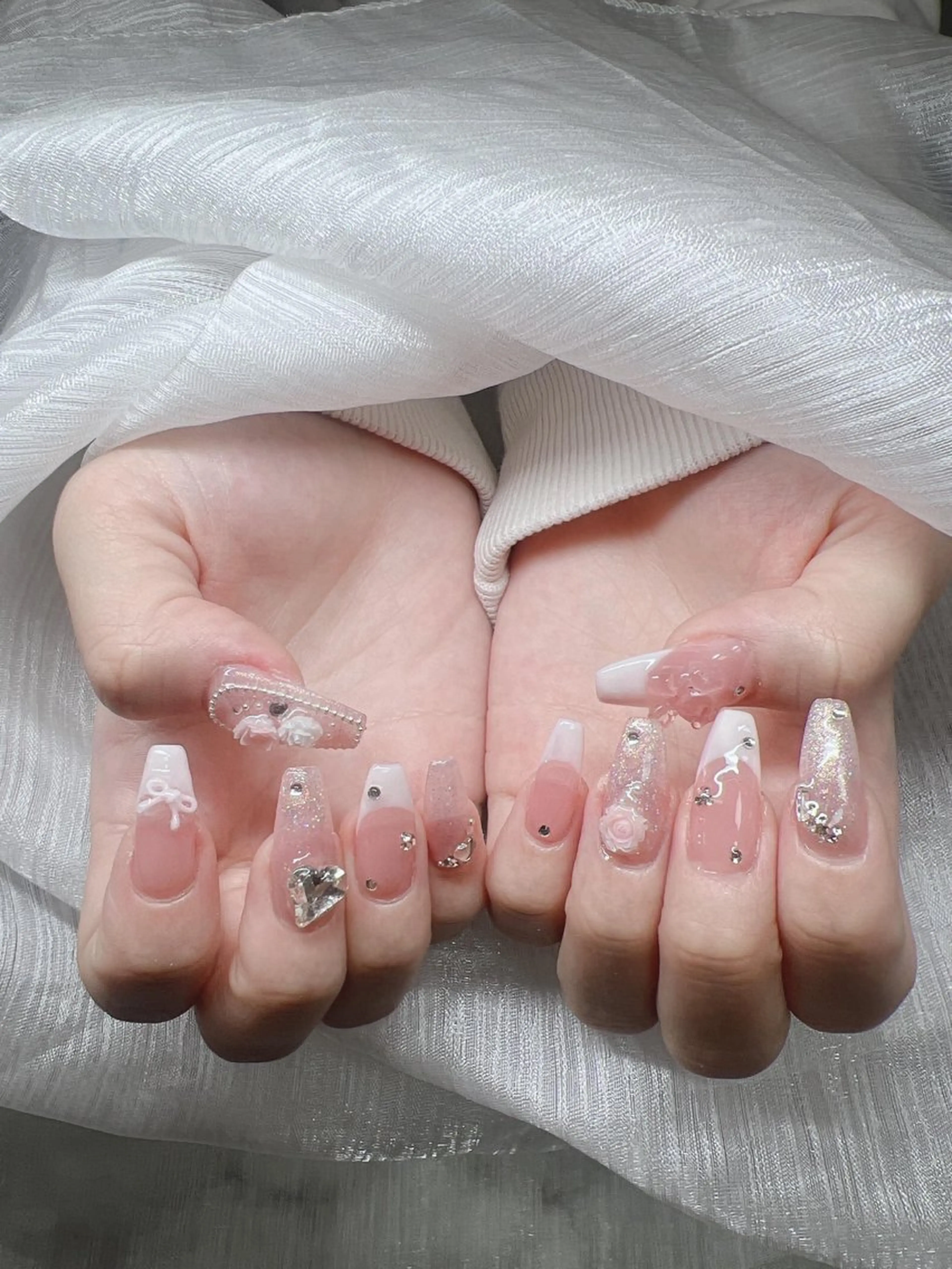 ネイル Lee Nailsのネイルデザイン