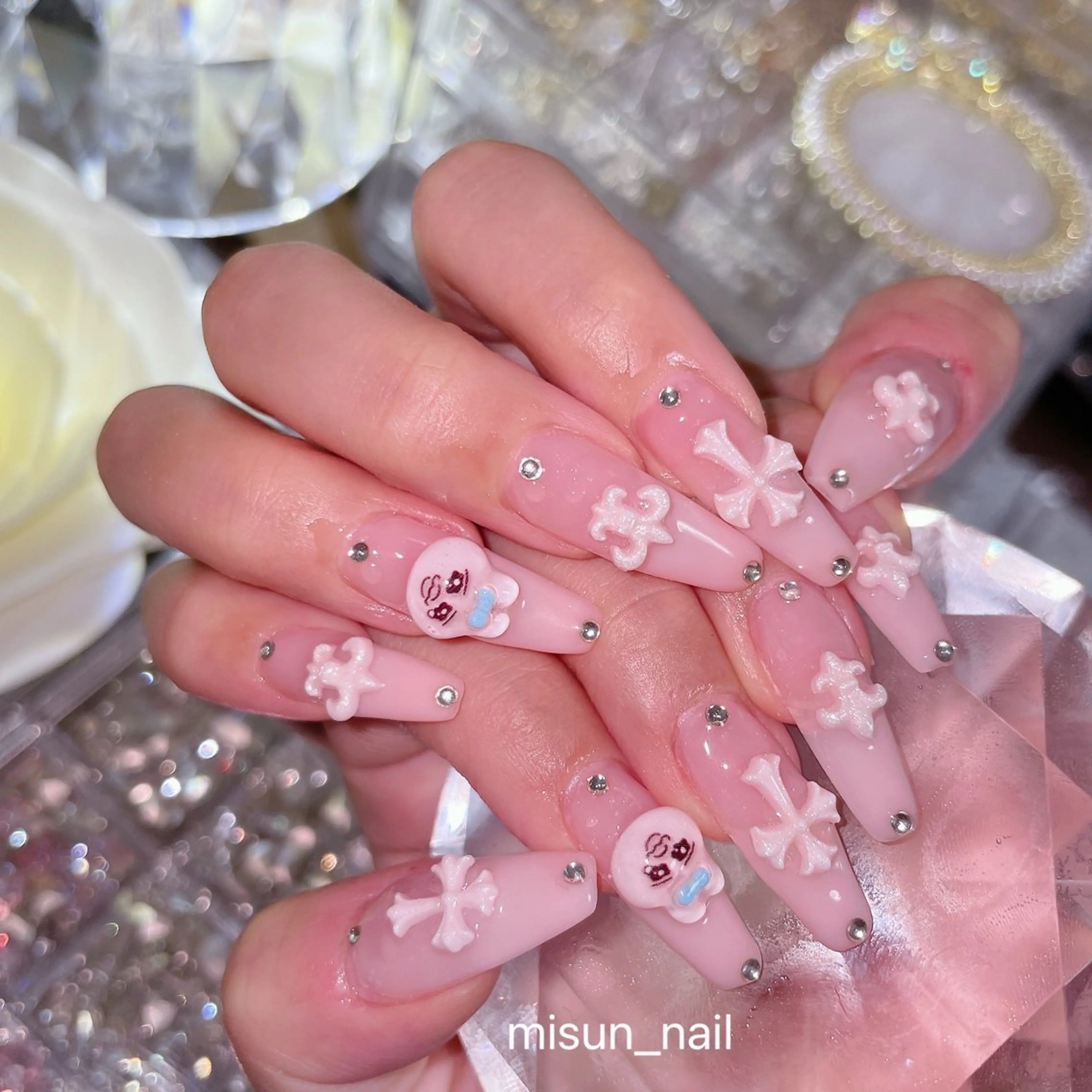 ネイル アートネイル オーロラネイル チークネイル 長さ出し フラッシュネイル misun_nail所属・misun_ nailのネイルデザイン