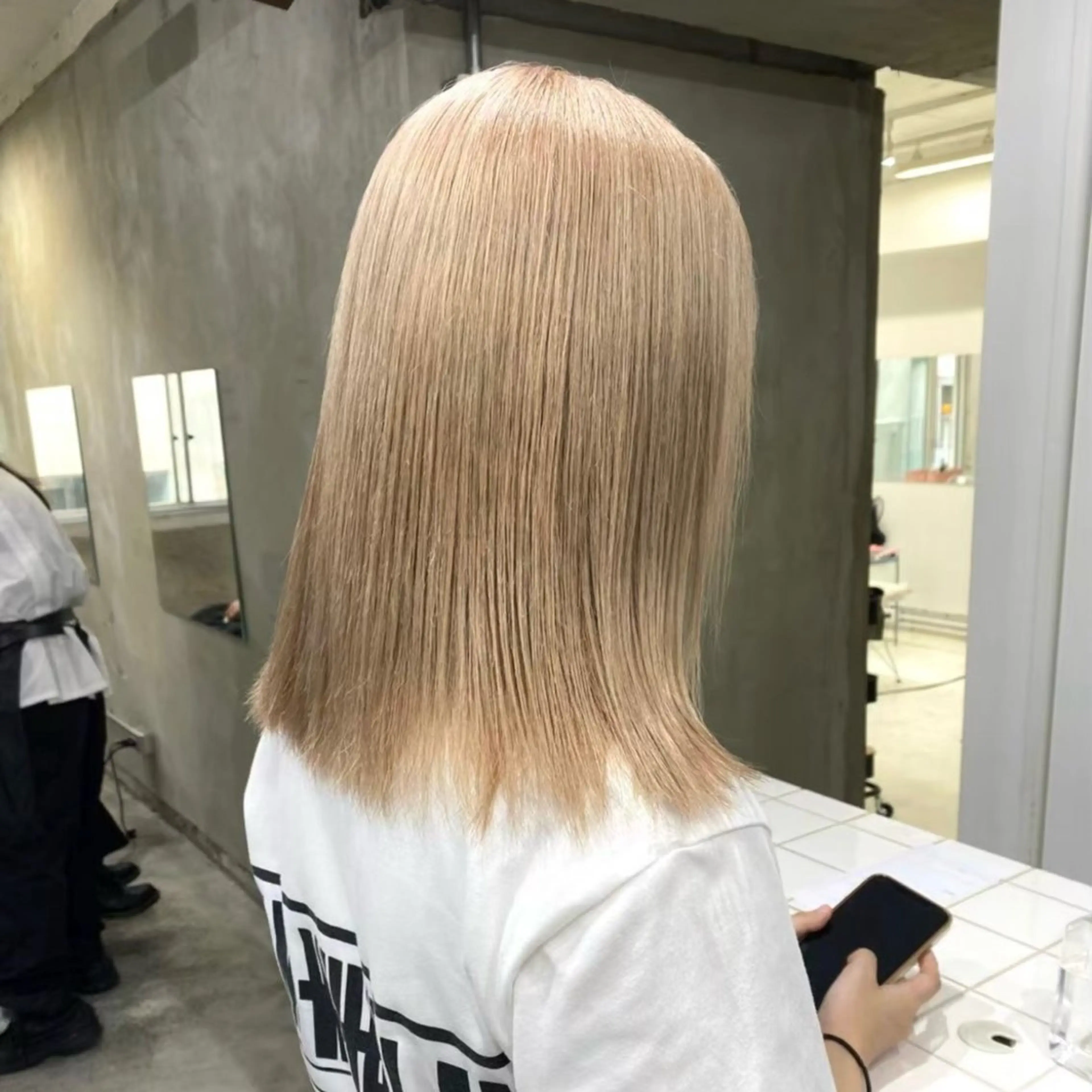 ミディアム カラー ヘアアレンジ 海外/ハイトーン🪽 ☯️ami☯️のヘアスタイル