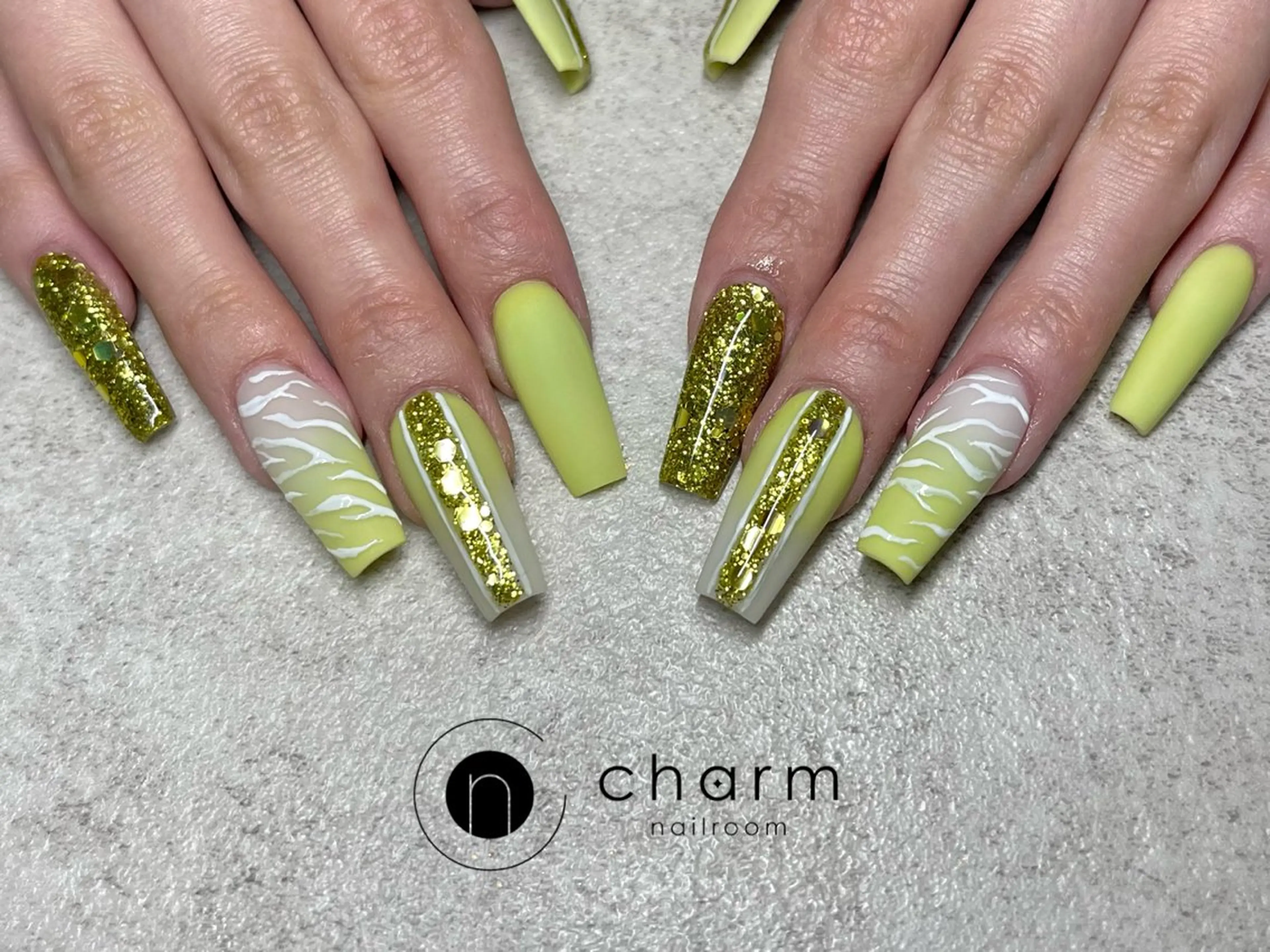 ネイル ハンドネイル nailroom  charm所属・ネイルルーム チャームのネイルデザイン