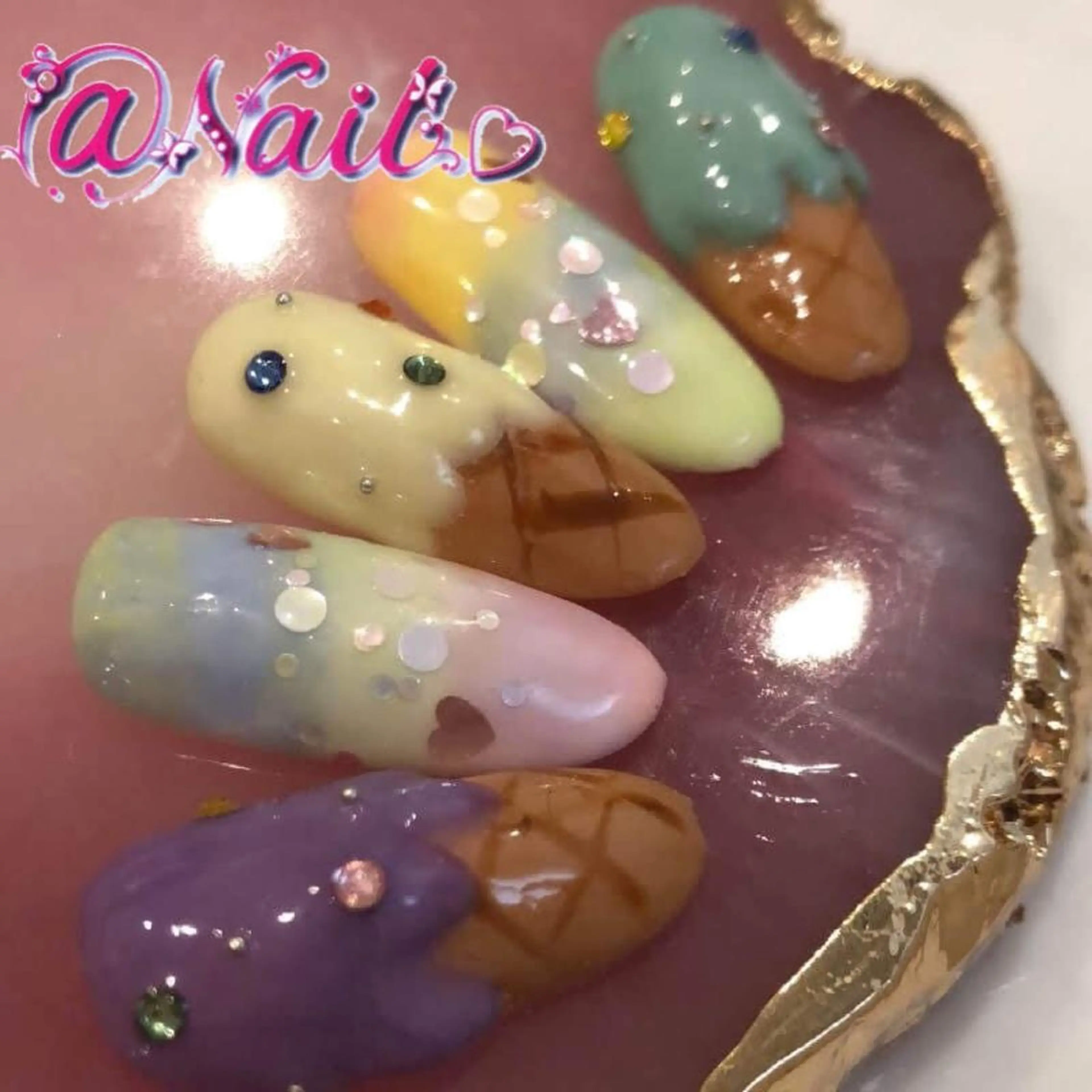 ネイル ネイルチップ 小尾 栞のネイルデザイン