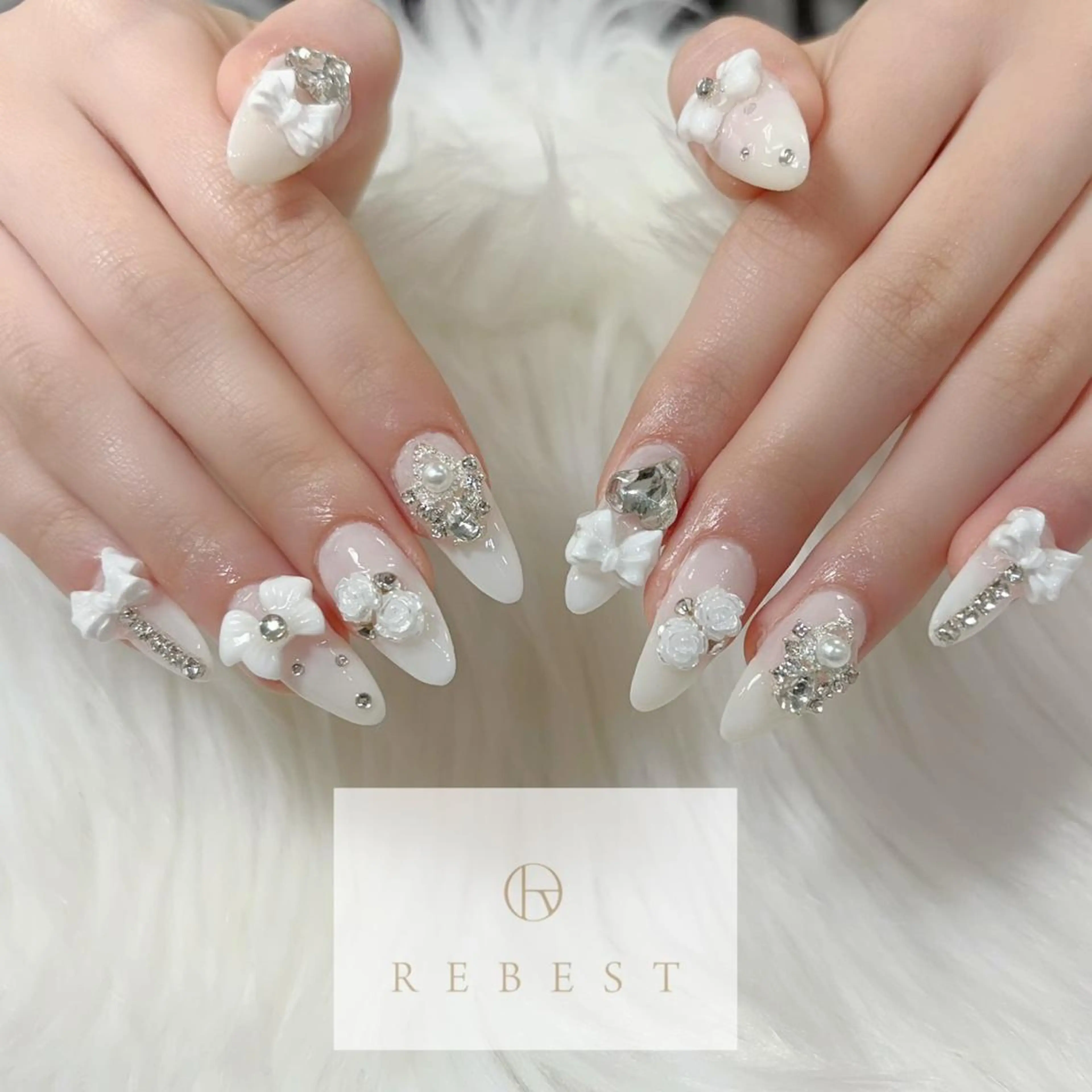 ネイル REBEST nailのネイルデザイン