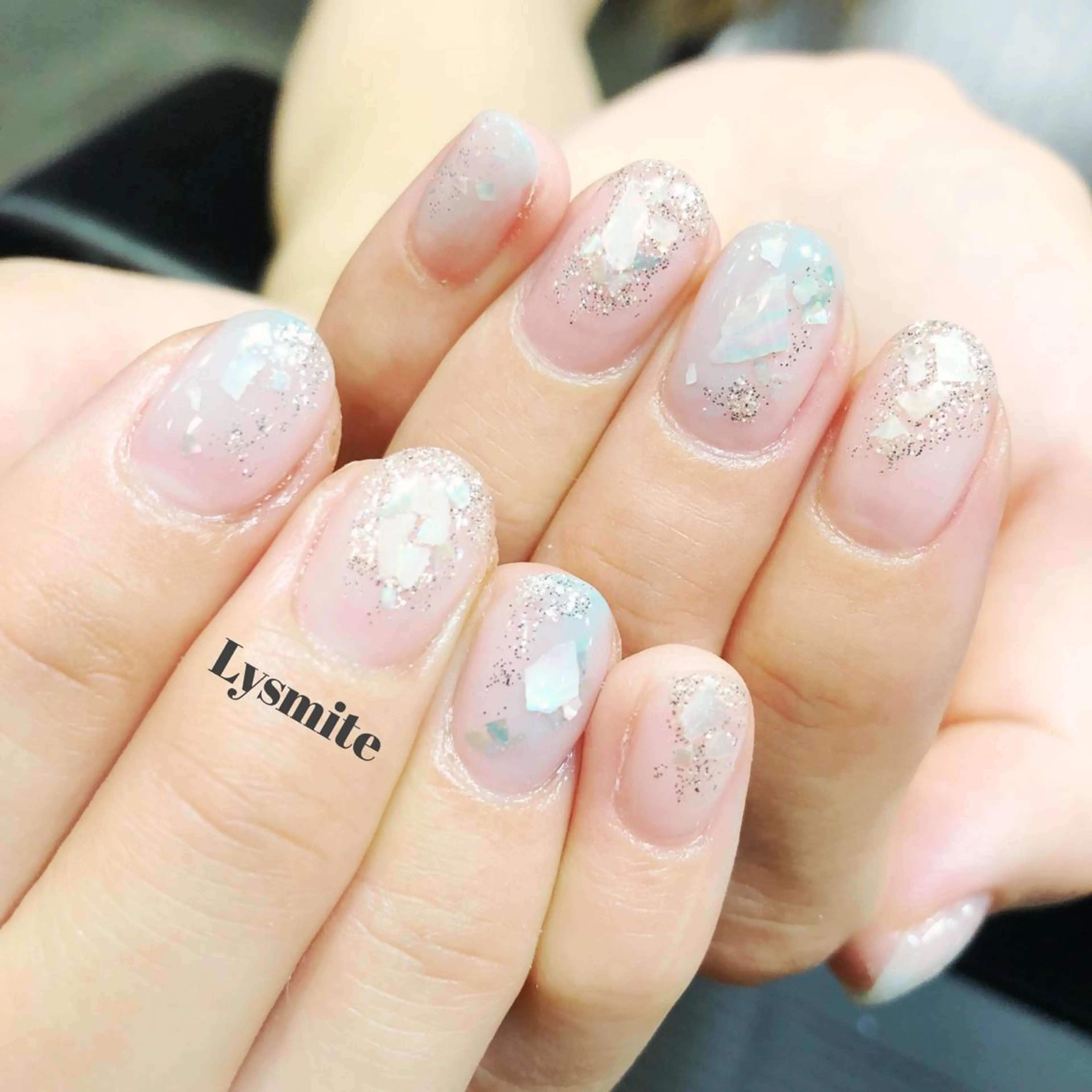 ネイル Lysmite所属・岩本 美香のネイルデザイン