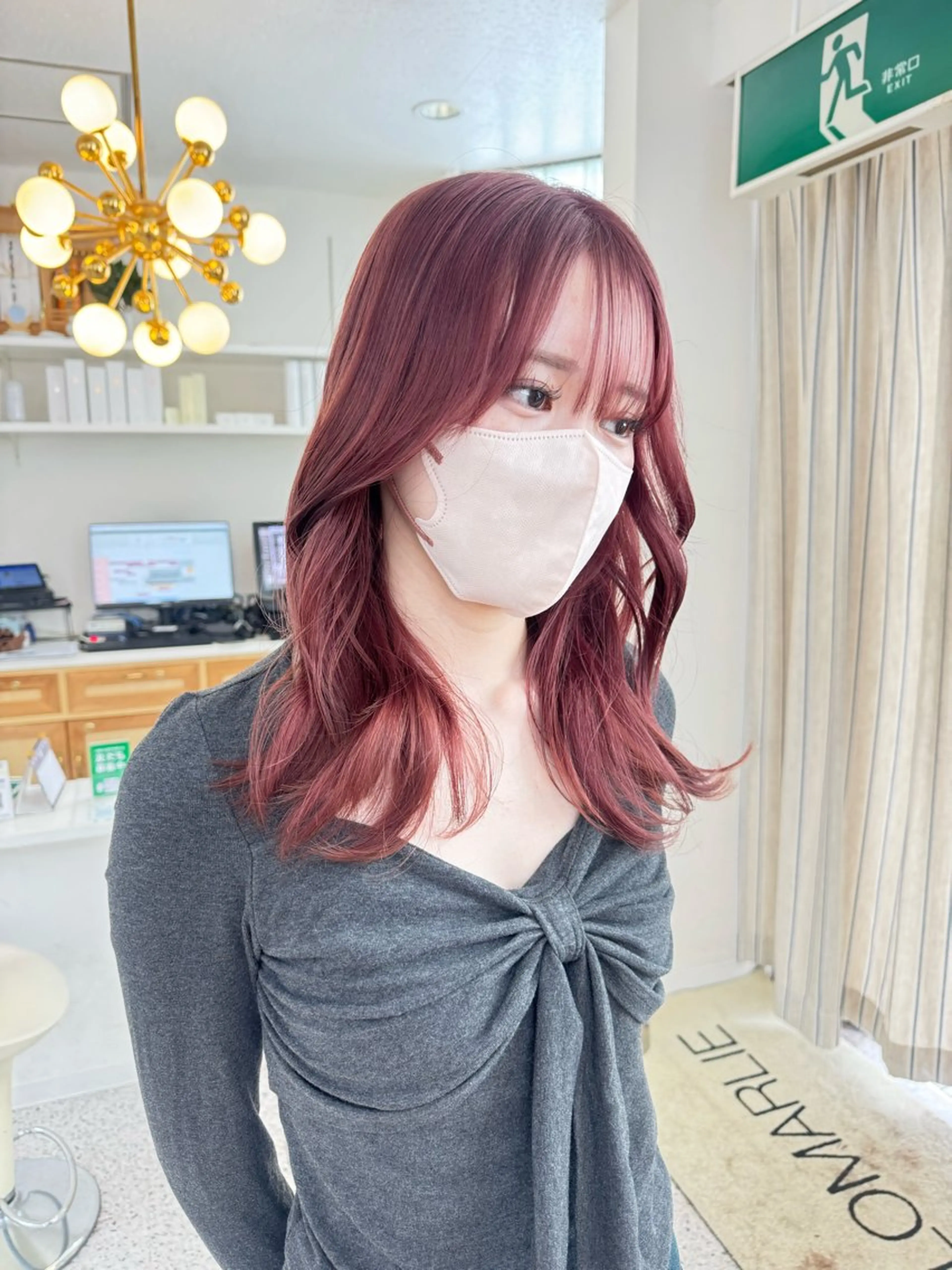 セミロング ピンクブラウン ヘアカラー トリートメント LOMARLIE/ Karen🪐💫のヘアスタイル