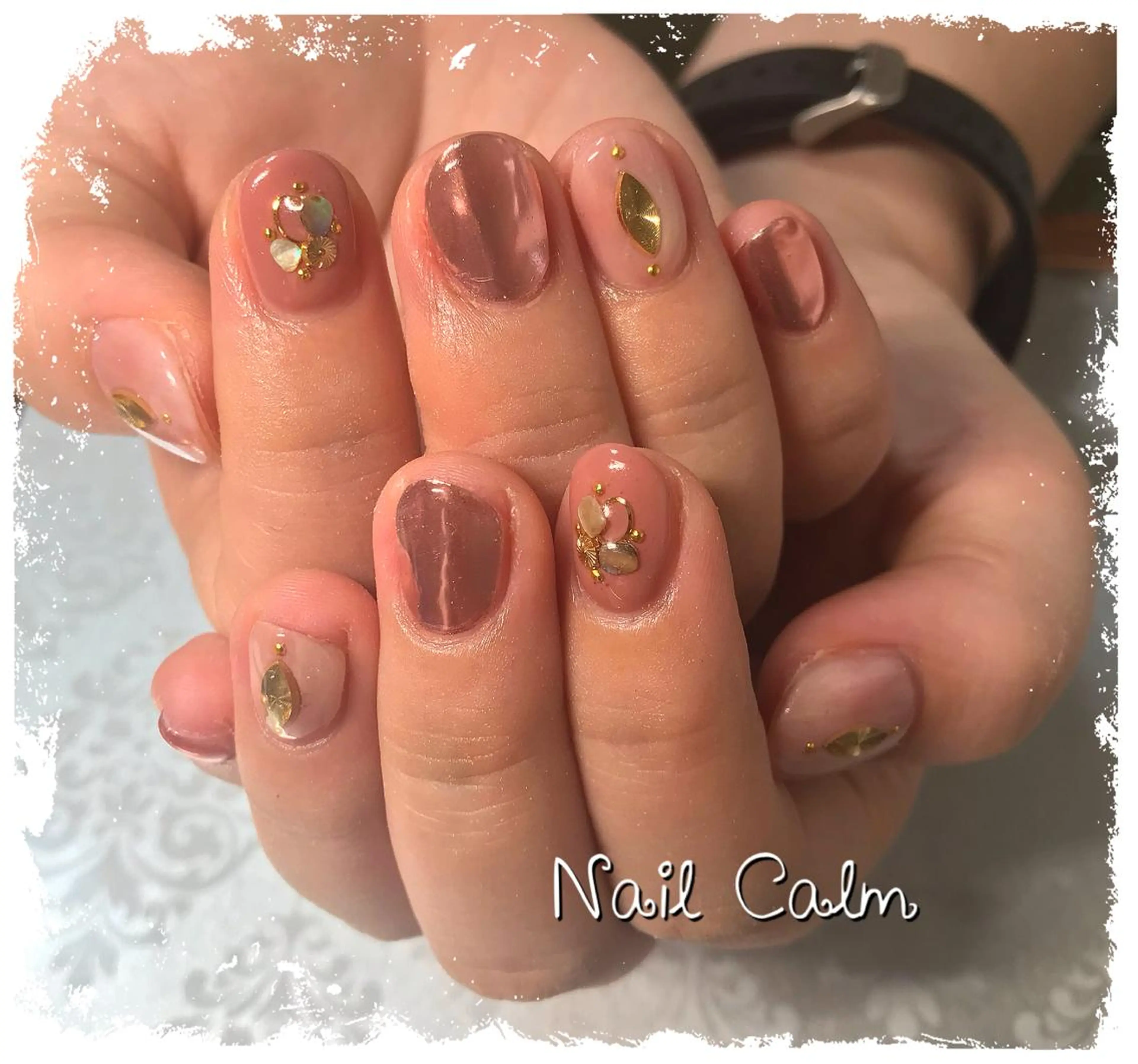 ネイル アートネイル シンプルネイル ハンドネイル Nail Calm所属・プライベートサロン Calmのネイルデザイン