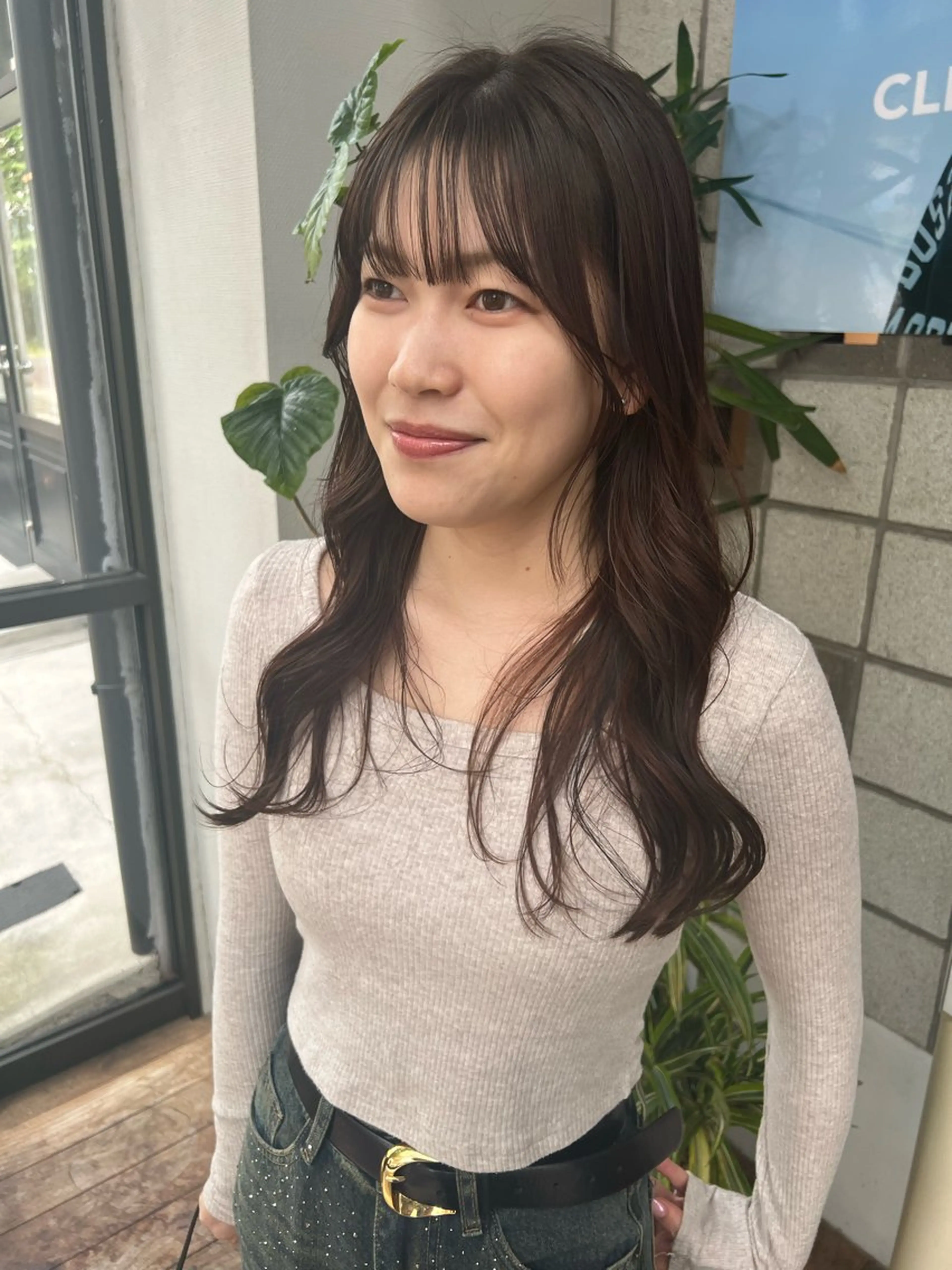 セミロング アッシュ カット ヘアカラー トリートメント 松本  夏海のヘアスタイル